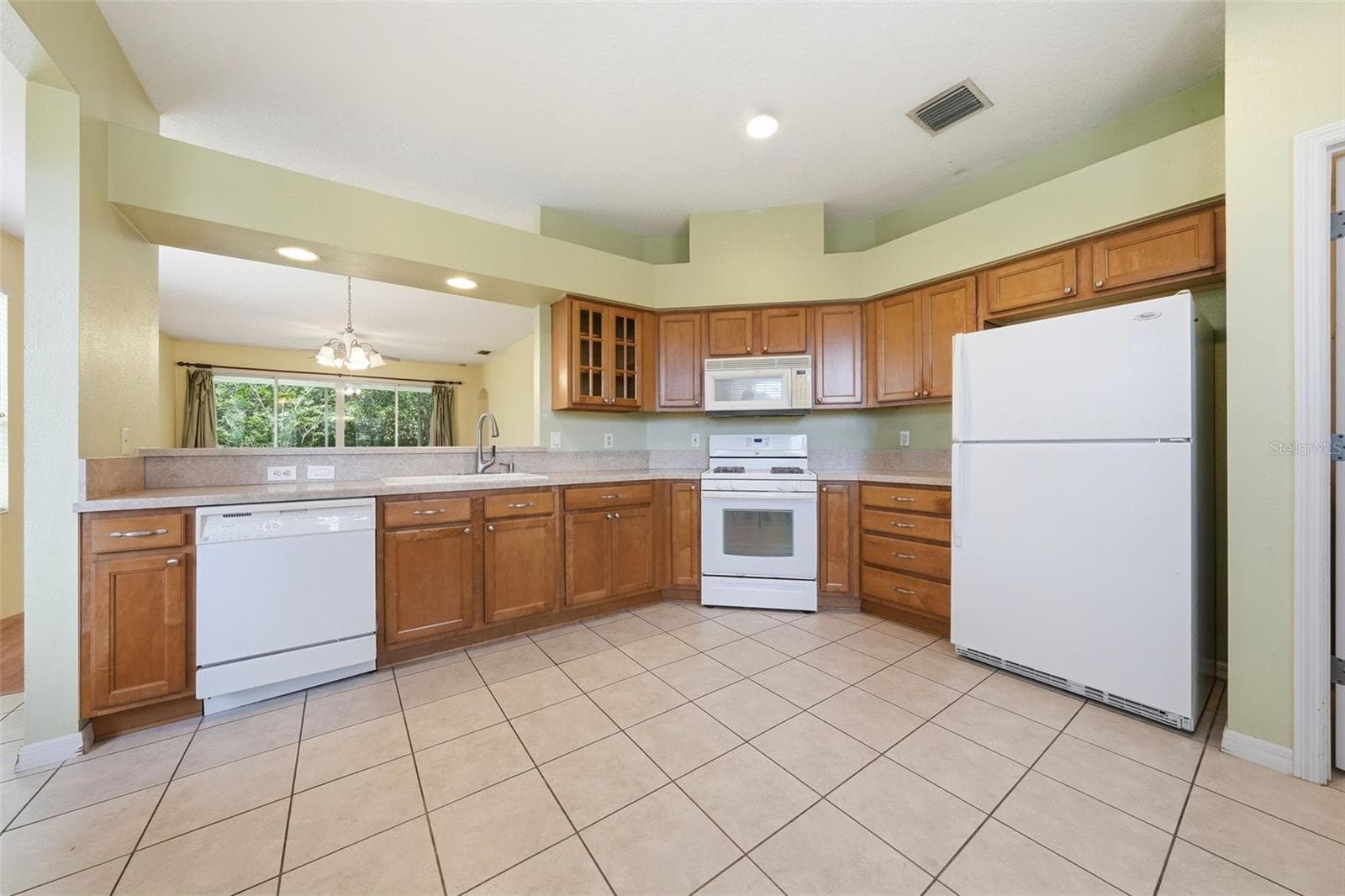 Kitchen - 4962 RAINBOW TROUT RD, TAVARES