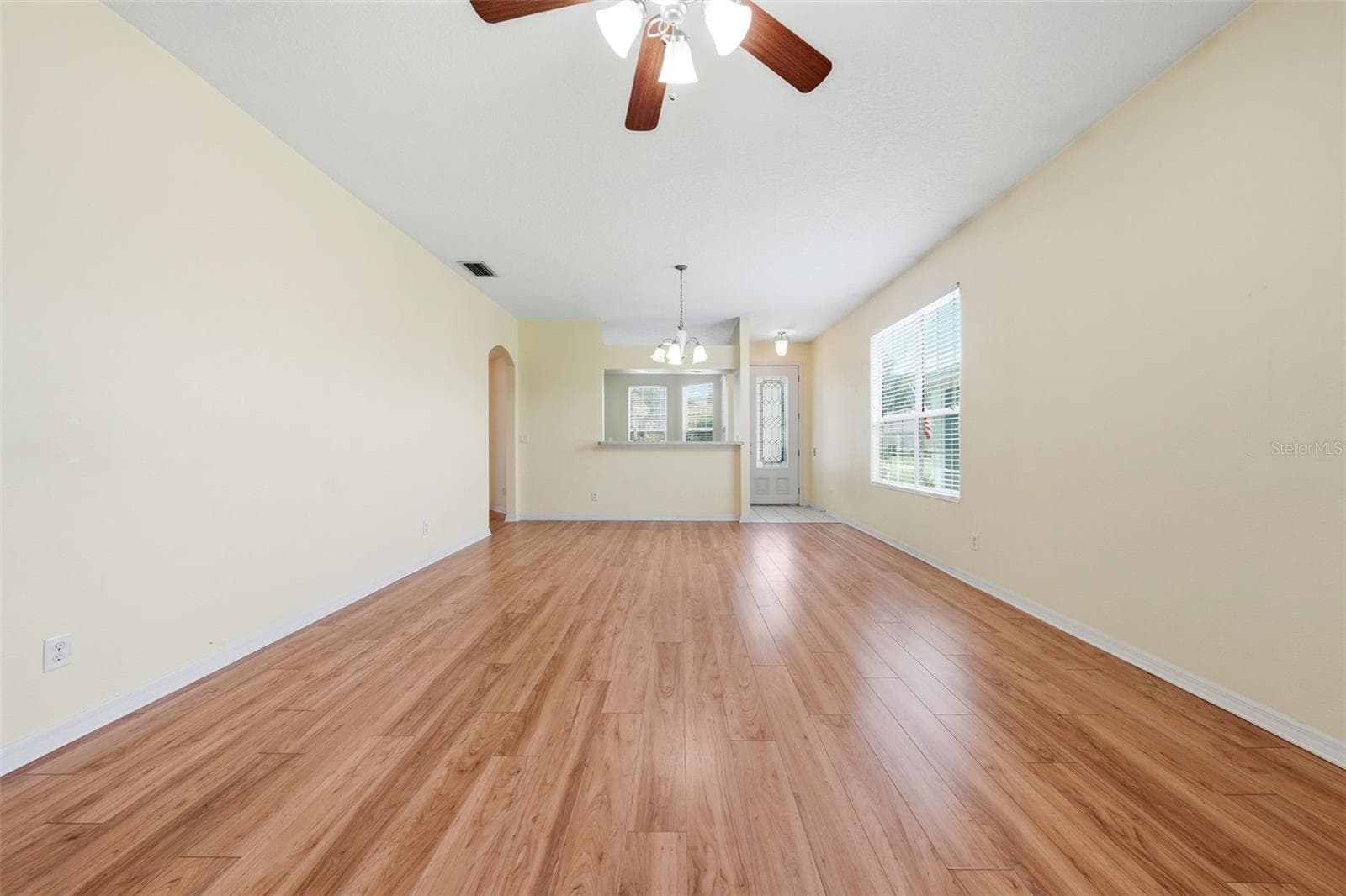 Living Room - 4962 RAINBOW TROUT RD, TAVARES