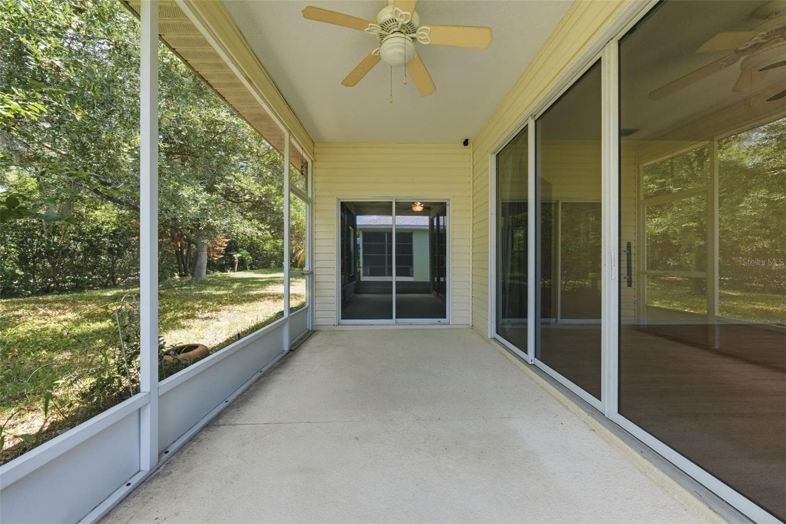 Screened Back Patio - 4962 RAINBOW TROUT RD, TAVARES