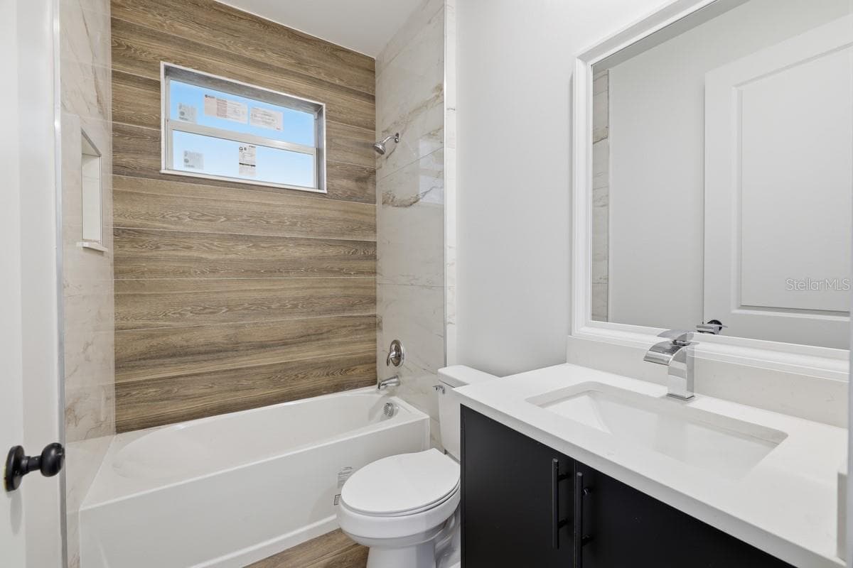 Guest bathroom - 500 SUNSET RD N, ROTONDA WEST
