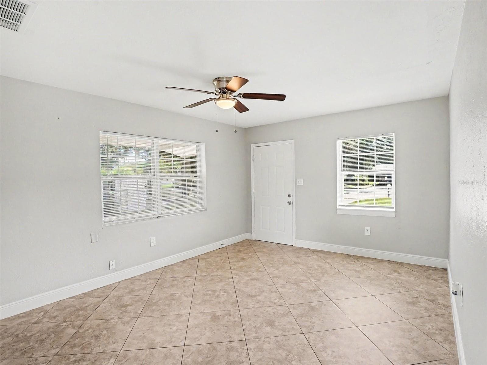 Single Family Residence at 4514 DREXEL AVE, ORLANDO, photo 5 of 22