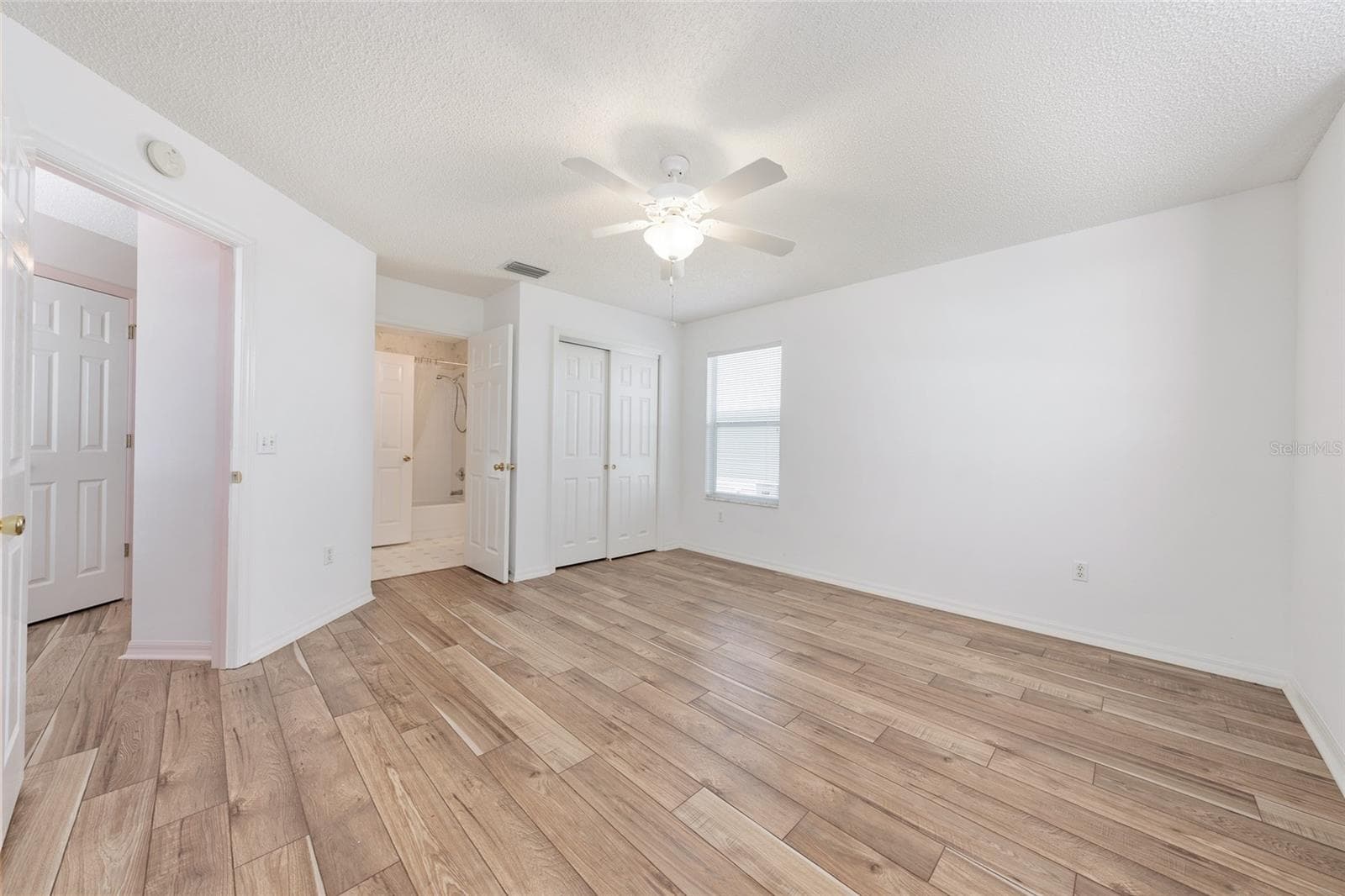 Single Family Residence at 170 PALERMO PL, LADY LAKE, photo 15 of 45