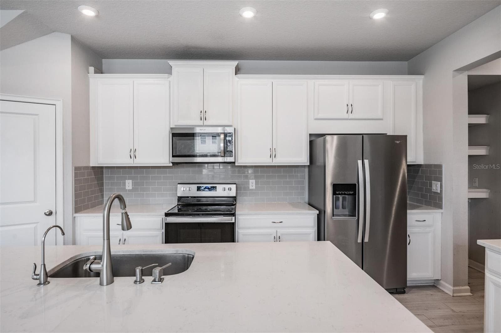 Townhouse at 19153 ELSIMONT ISLE, LUTZ, photo 12 of 47