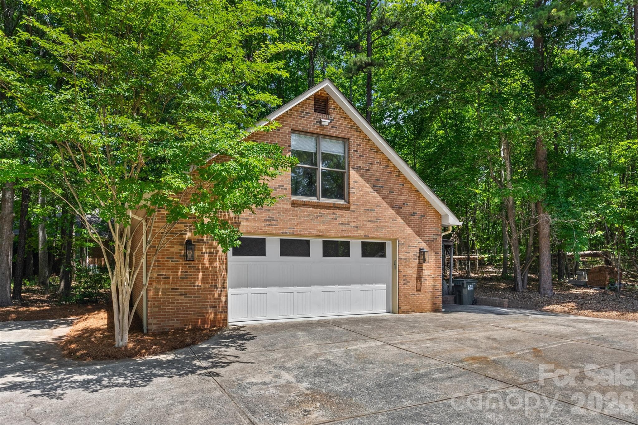 Single Family Residence at 16105 Langston Drive, Charlotte, photo 42 of 47