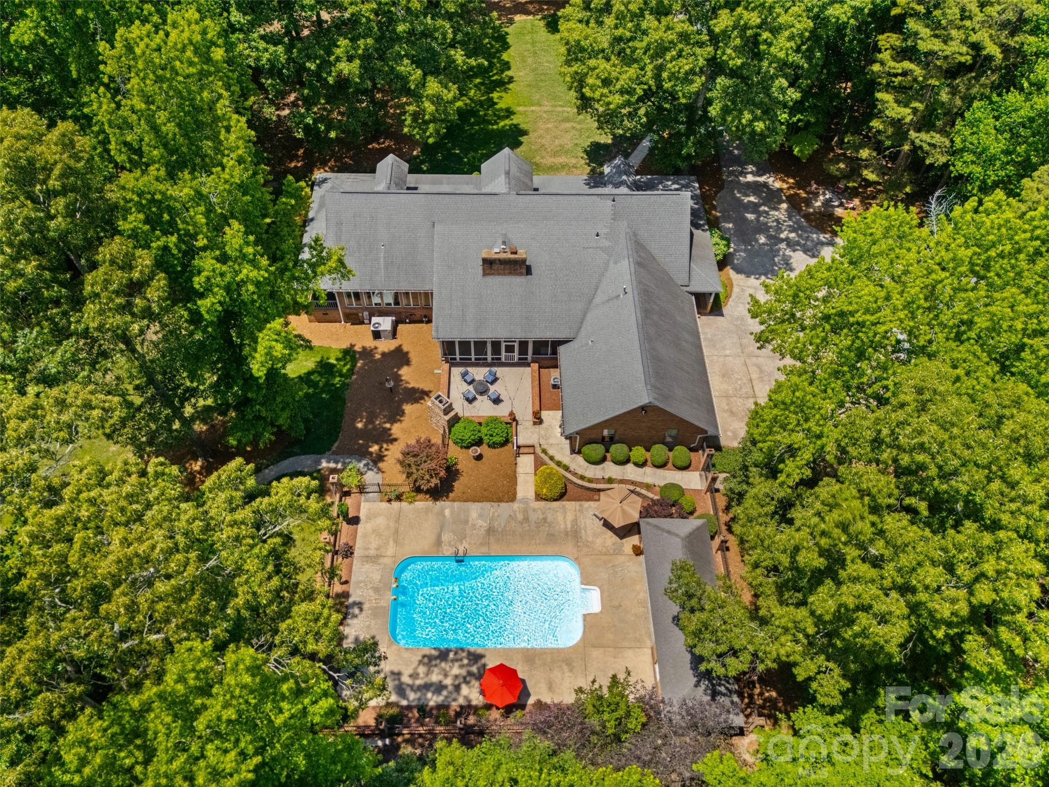 Single Family Residence at 16105 Langston Drive, Charlotte, photo 39 of 47