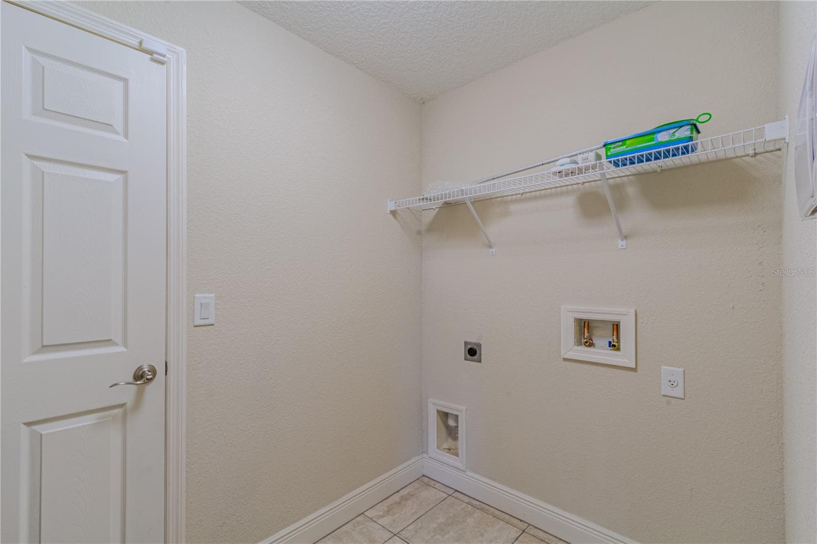Single Family Residence at 8593 PLUMERIA AVE, ORLANDO, photo 17 of 21