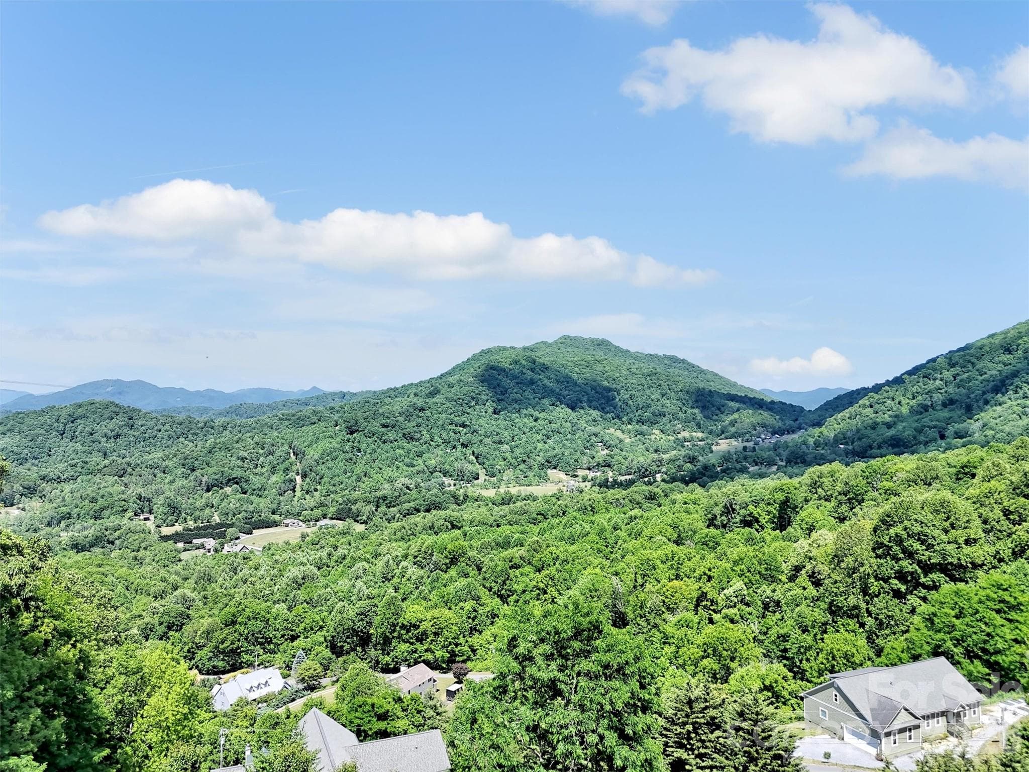 Single Family Residence at 830 Trials Gap Drive, Waynesville, photo 4 of 49