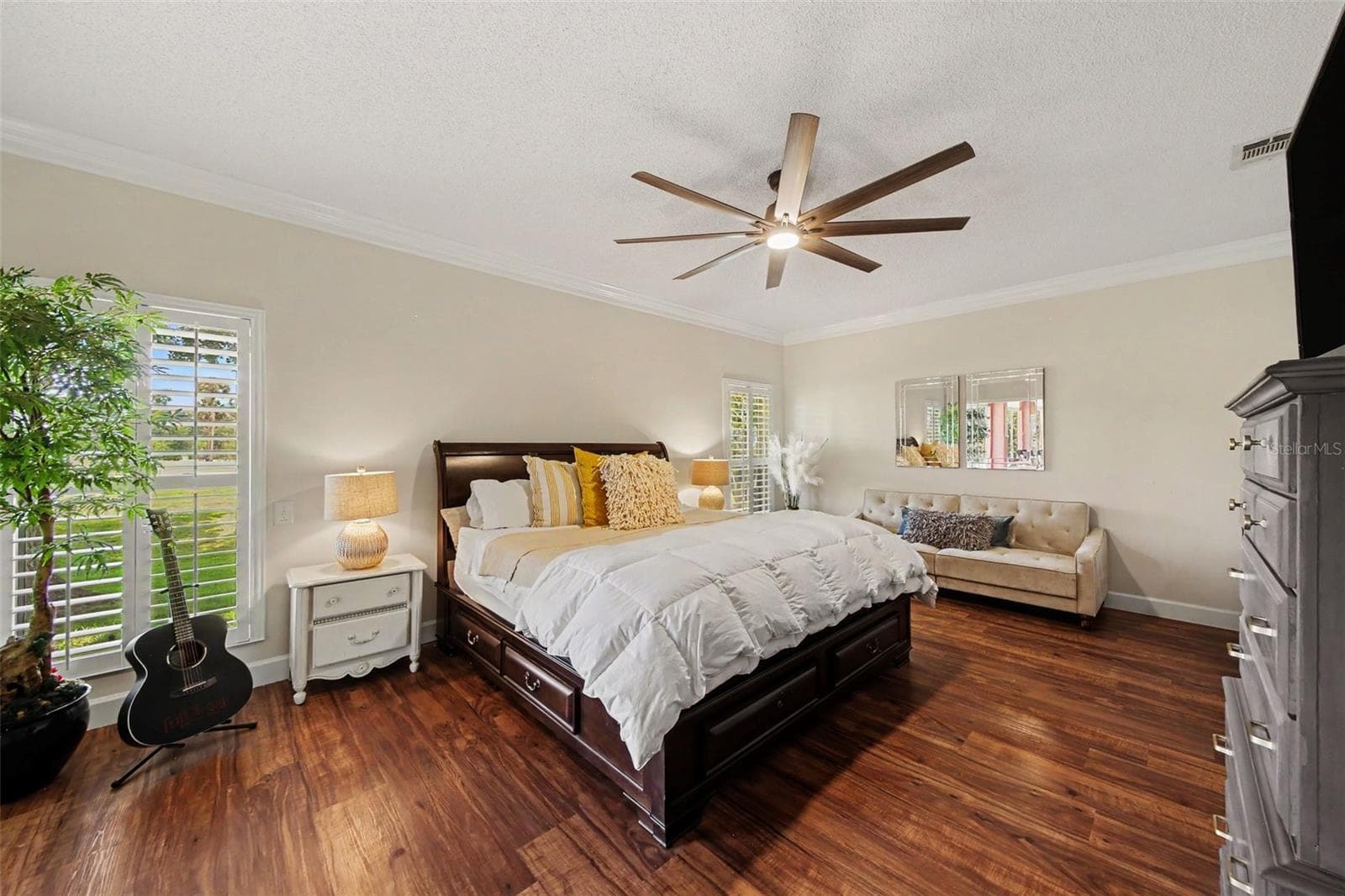 Master BR, view 1 - 2406 SWEETWATER COUNTRY CLUB DR, APOPKA