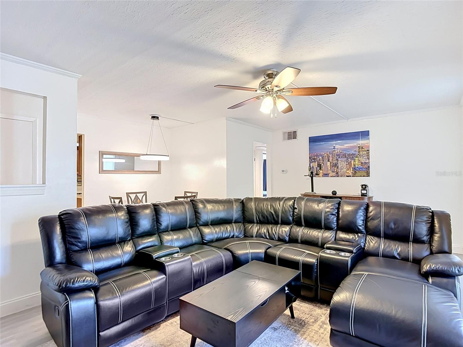 Condominium at 4611 W NORTH B ST #240, TAMPA, photo 10 of 35