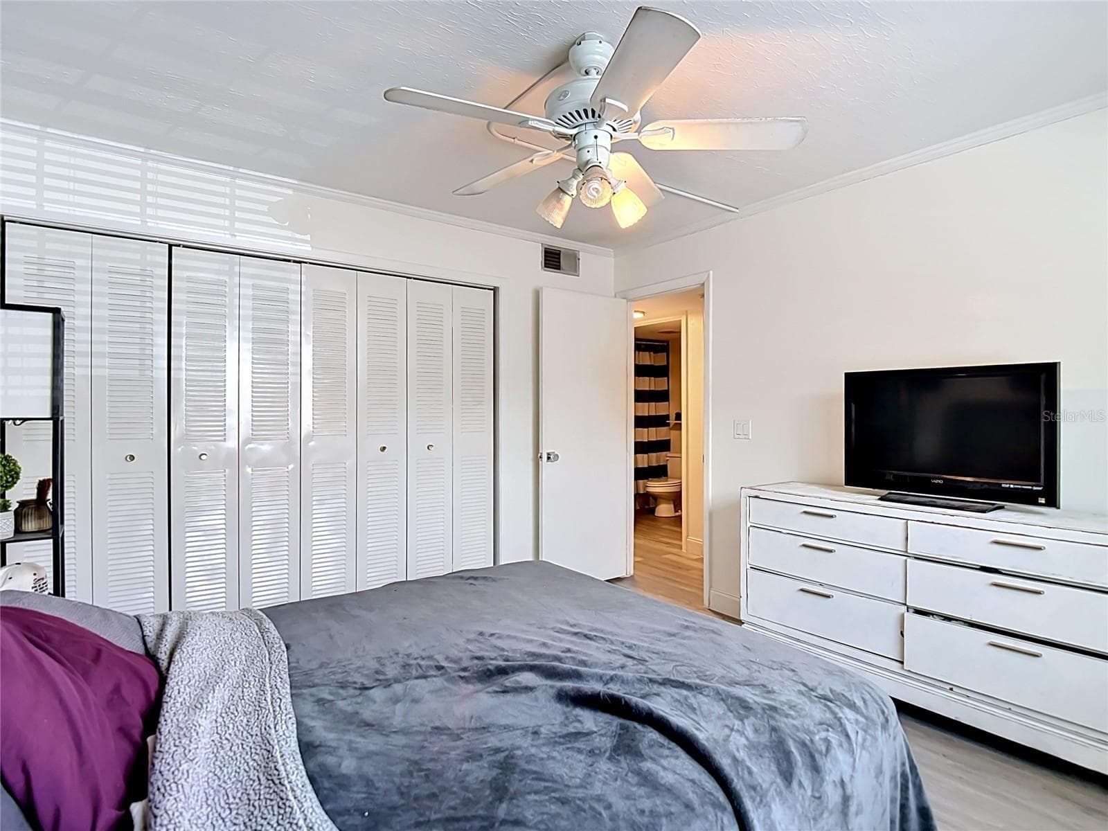 Condominium at 4611 W NORTH B ST #240, TAMPA, photo 15 of 35