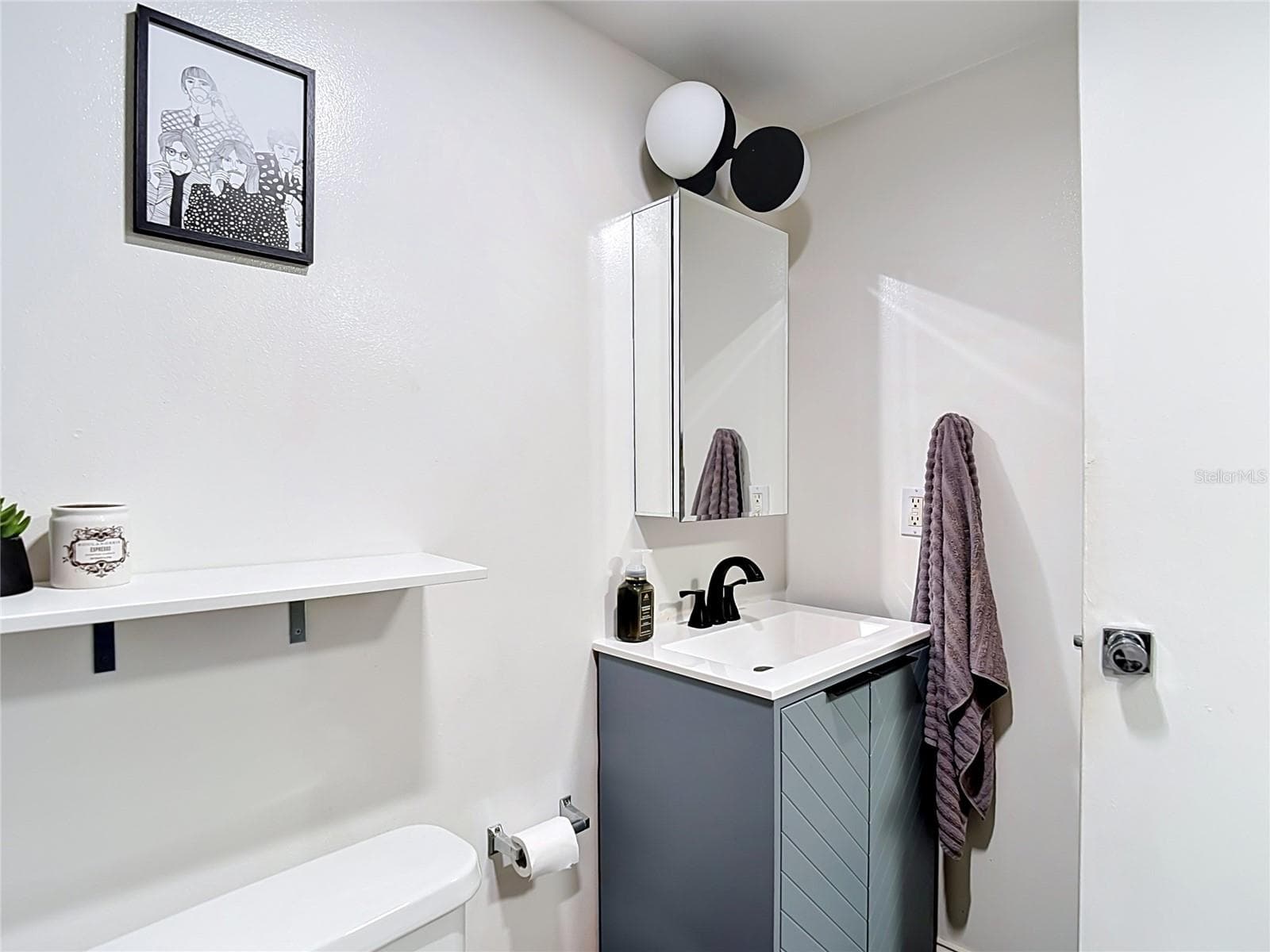 Condominium at 4611 W NORTH B ST #240, TAMPA, photo 20 of 35