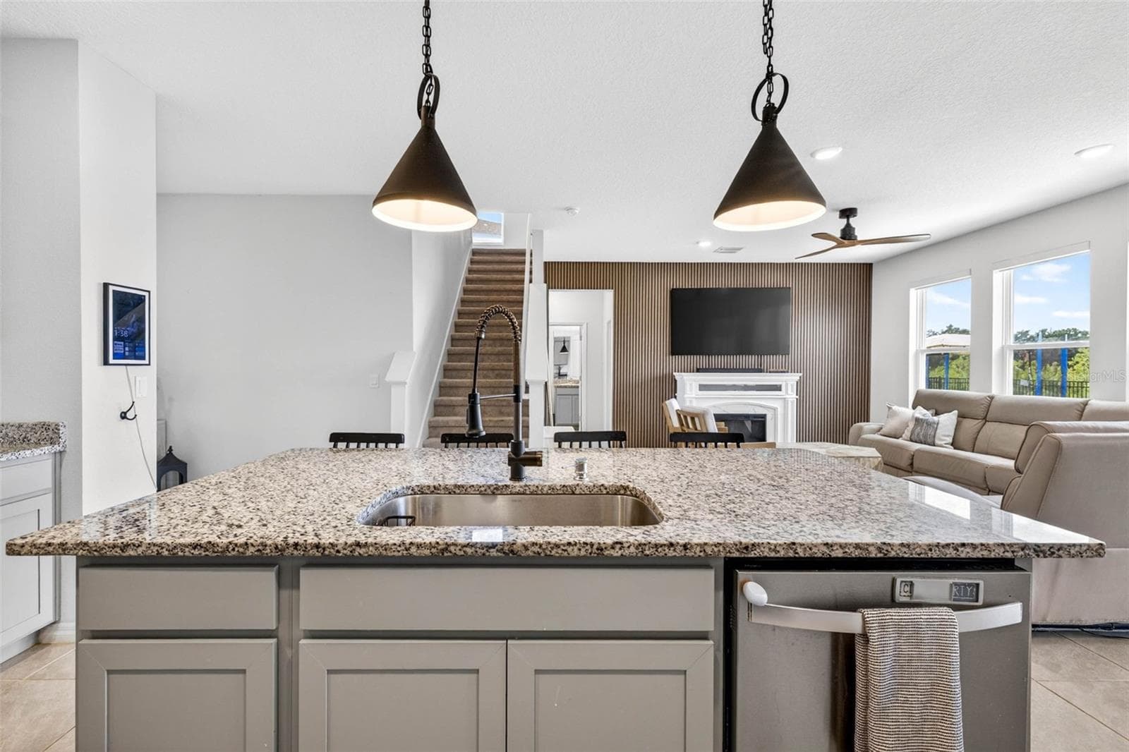 Single Family Residence at 13793 WINEBERRY DR, DADE CITY, photo 13 of 80