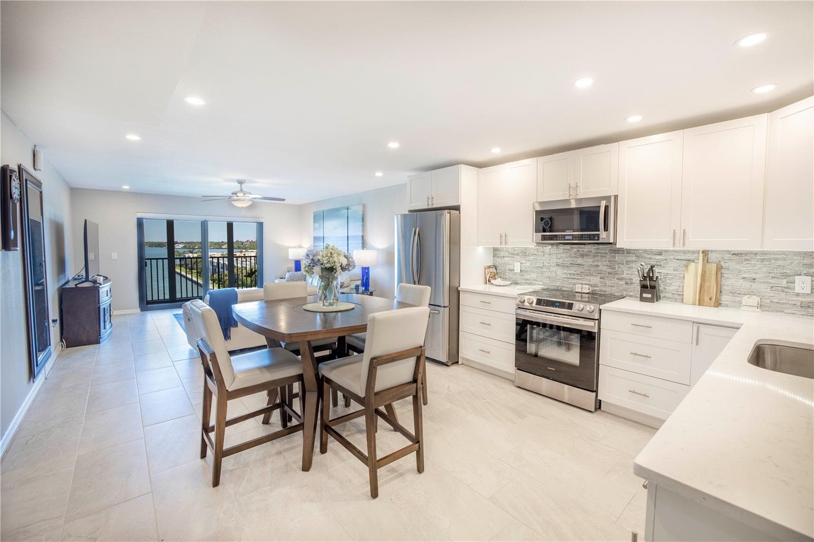 Condominium at 7300 SUN ISLAND DR S #602, SOUTH PASADENA, photo 12 of 48