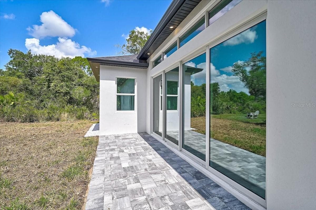 Single Family Residence at 4443 WINDSONG AVE, NORTH PORT, photo 9 of 47
