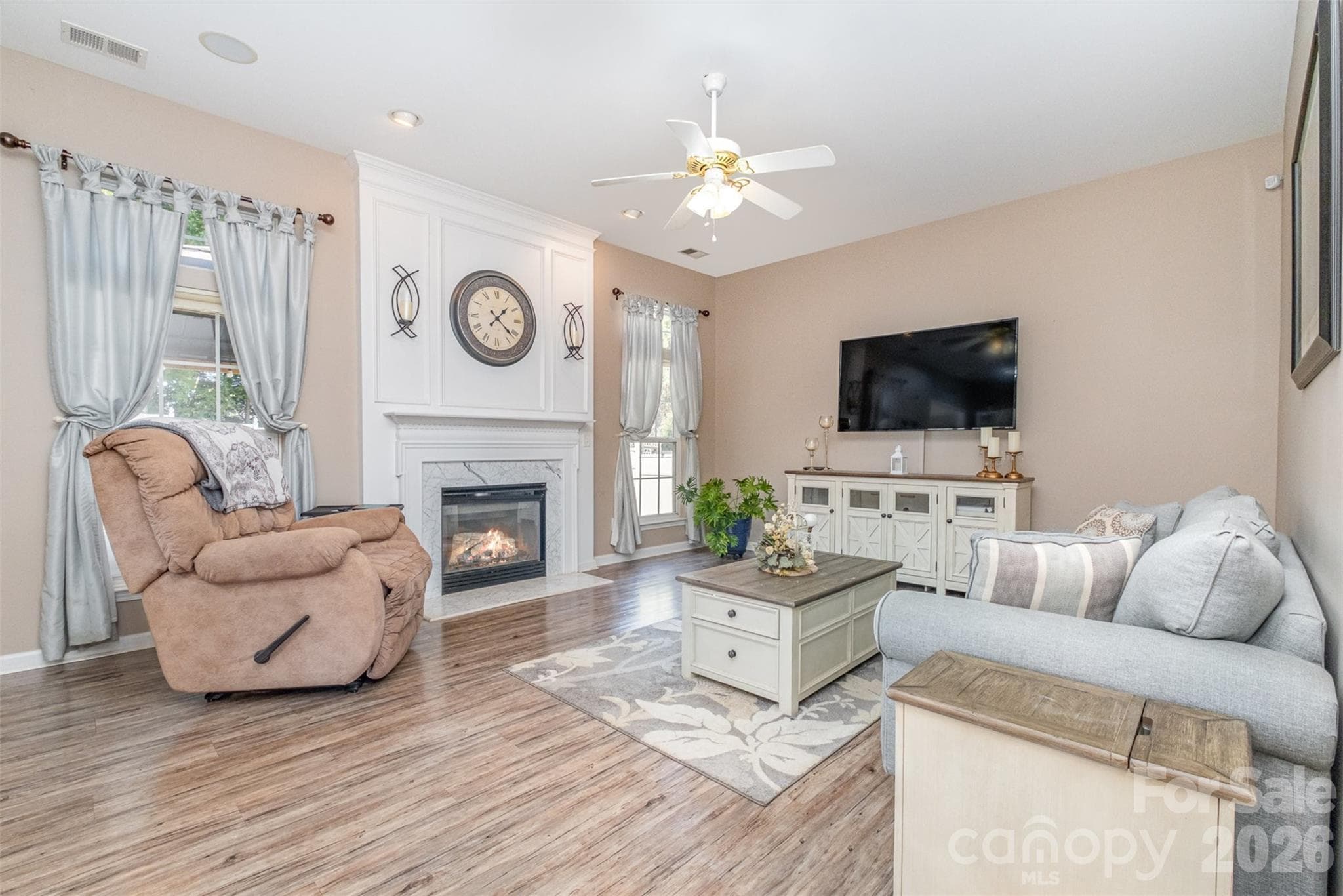 Single Family Residence at Denver, photo 3 of 24