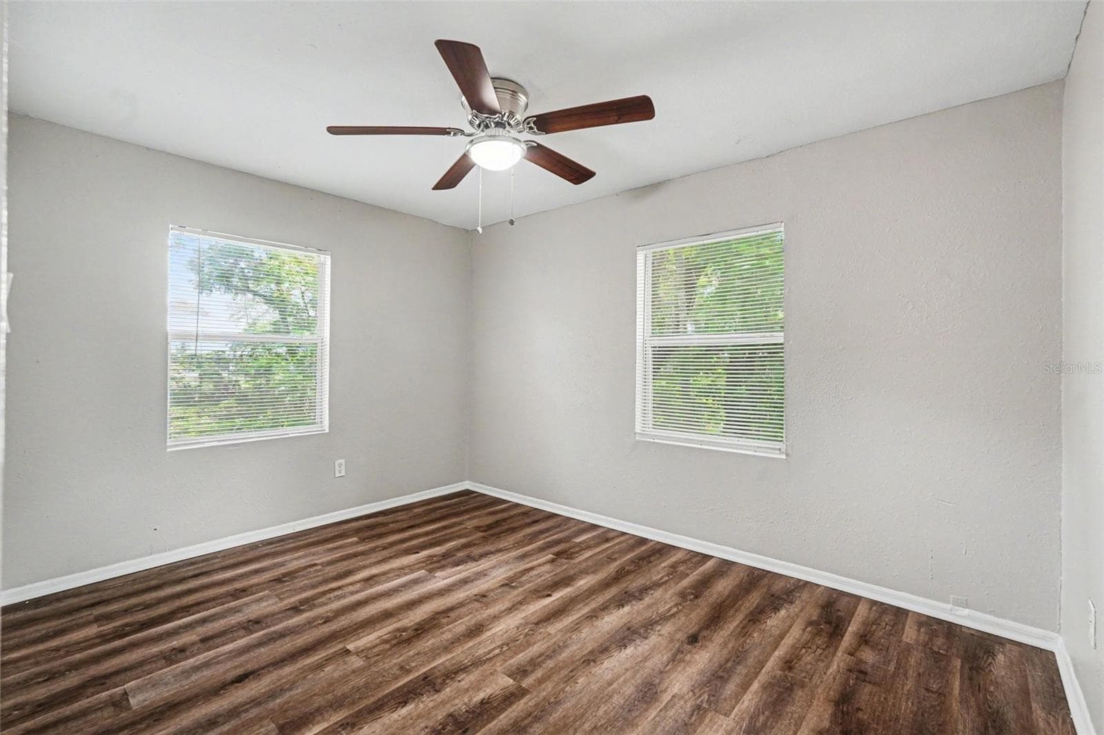 Single Family Residence at 828 E 145TH AVE, TAMPA, photo 9 of 21