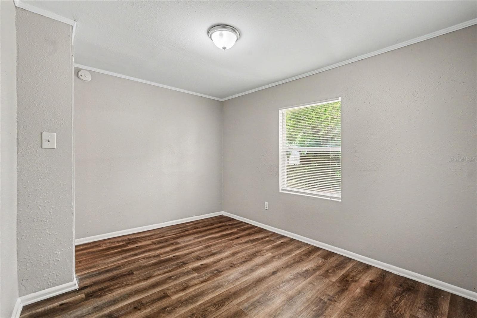 Single Family Residence at 828 E 145TH AVE, TAMPA, photo 16 of 21