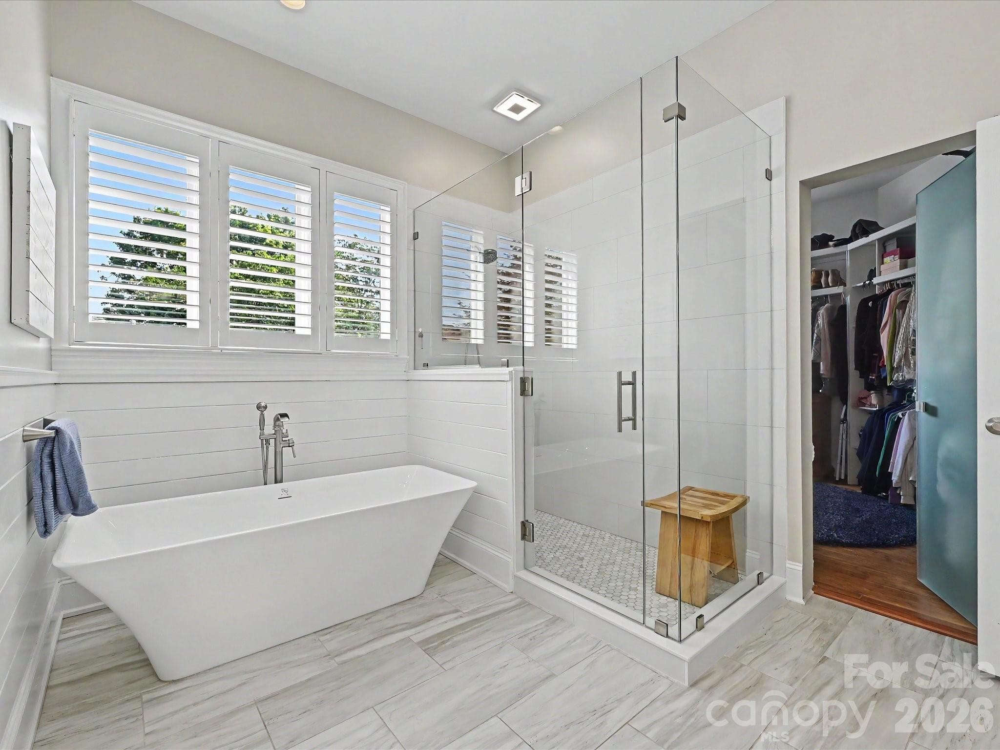 Single Family Residence at 17626 Spinnakers Reach Drive, Cornelius, photo 22 of 48