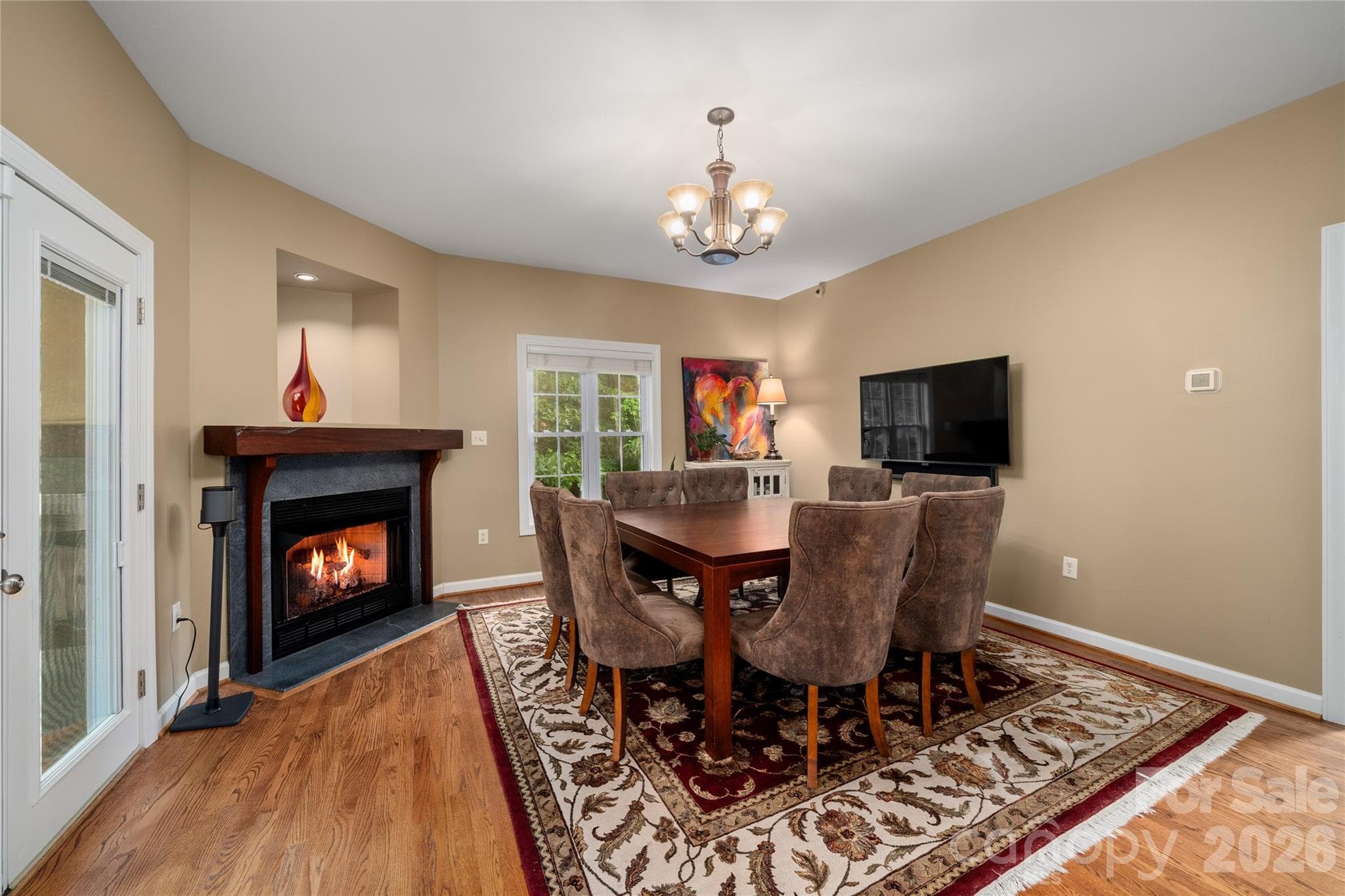 Single Family Residence at 100 Welwyn Lane, Asheville, photo 9 of 46