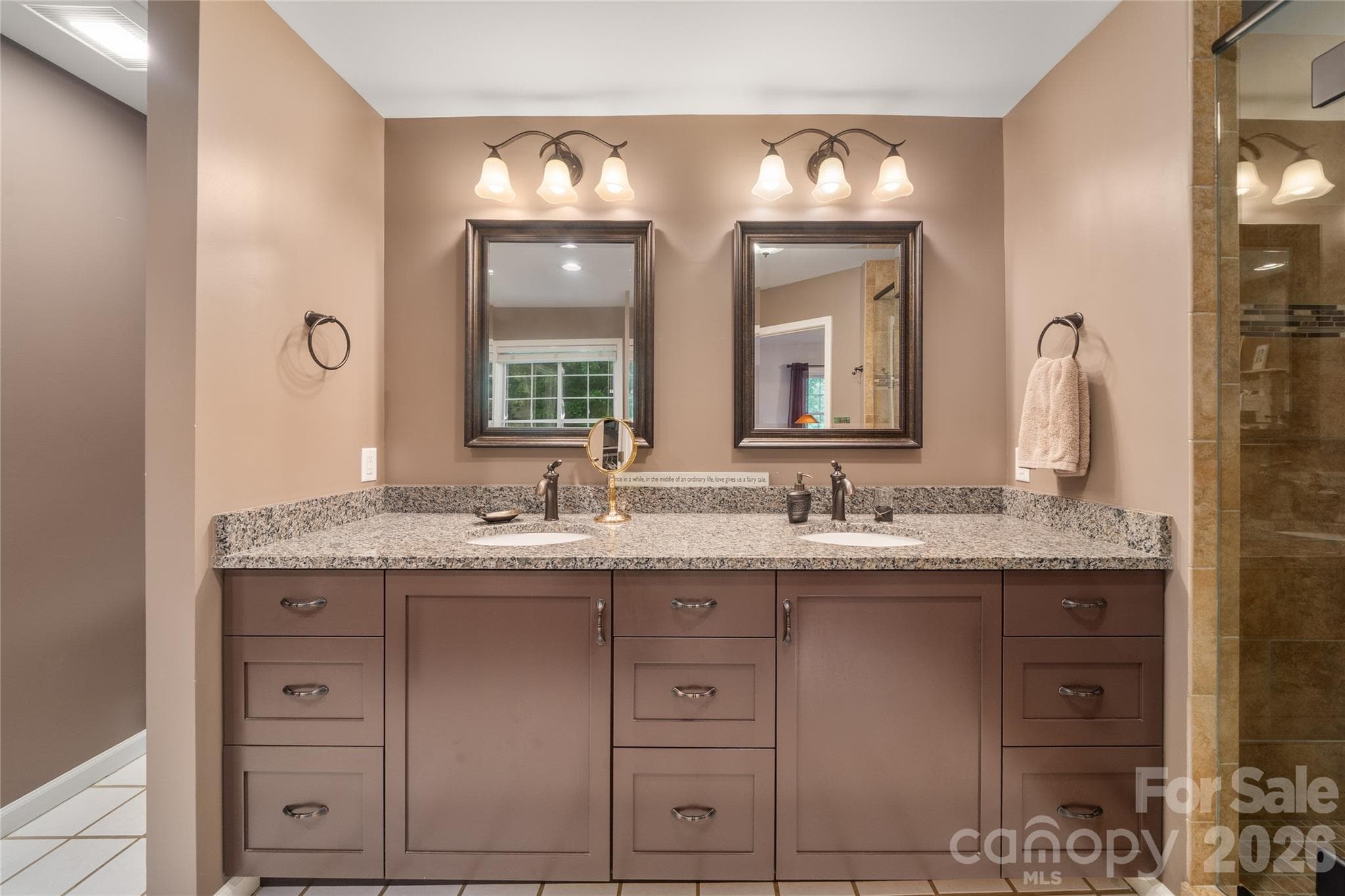 Single Family Residence at 100 Welwyn Lane, Asheville, photo 23 of 46