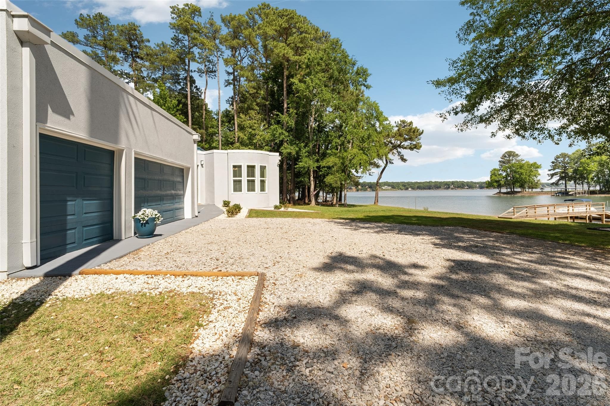 Single Family Residence at York, photo 4 of 35