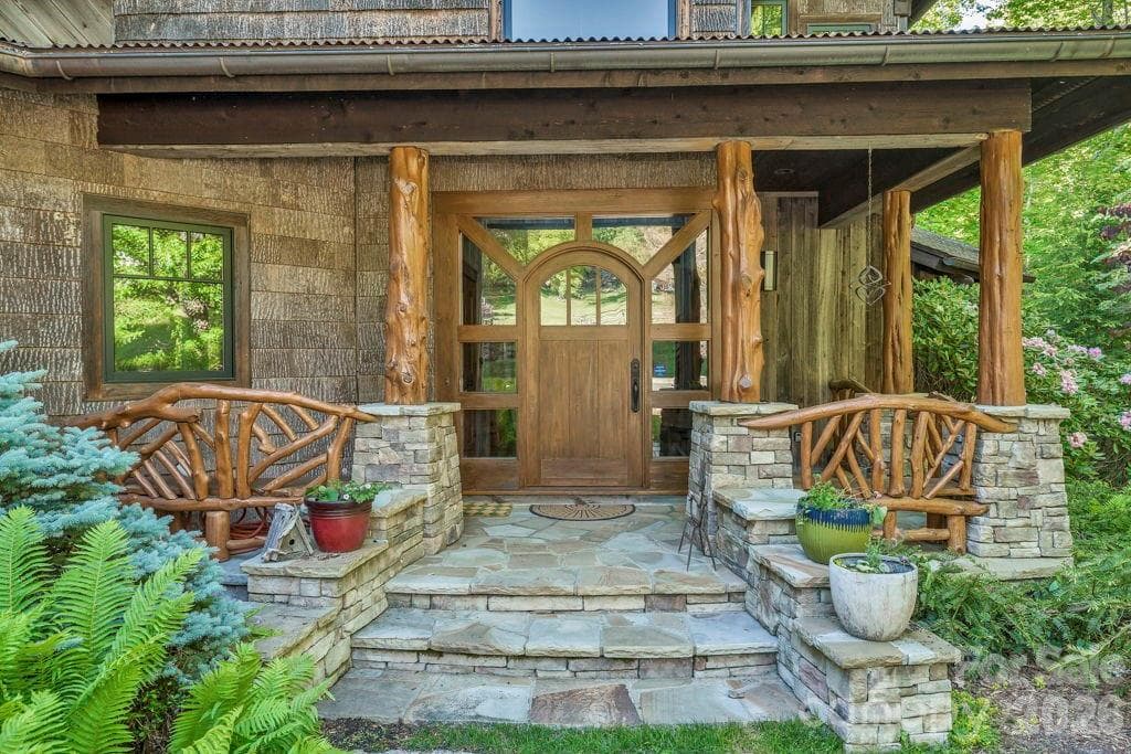 Single Family Residence at 355 Oakley Green None, Boone, photo 11 of 50