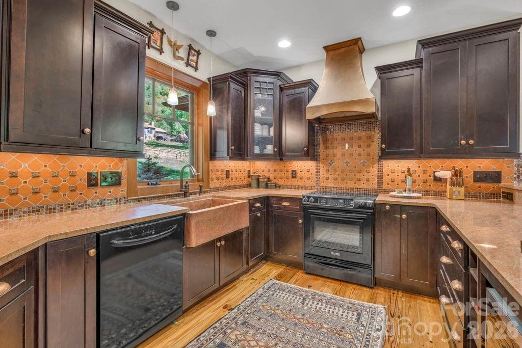 Single Family Residence at 355 Oakley Green None, Boone, photo 24 of 50