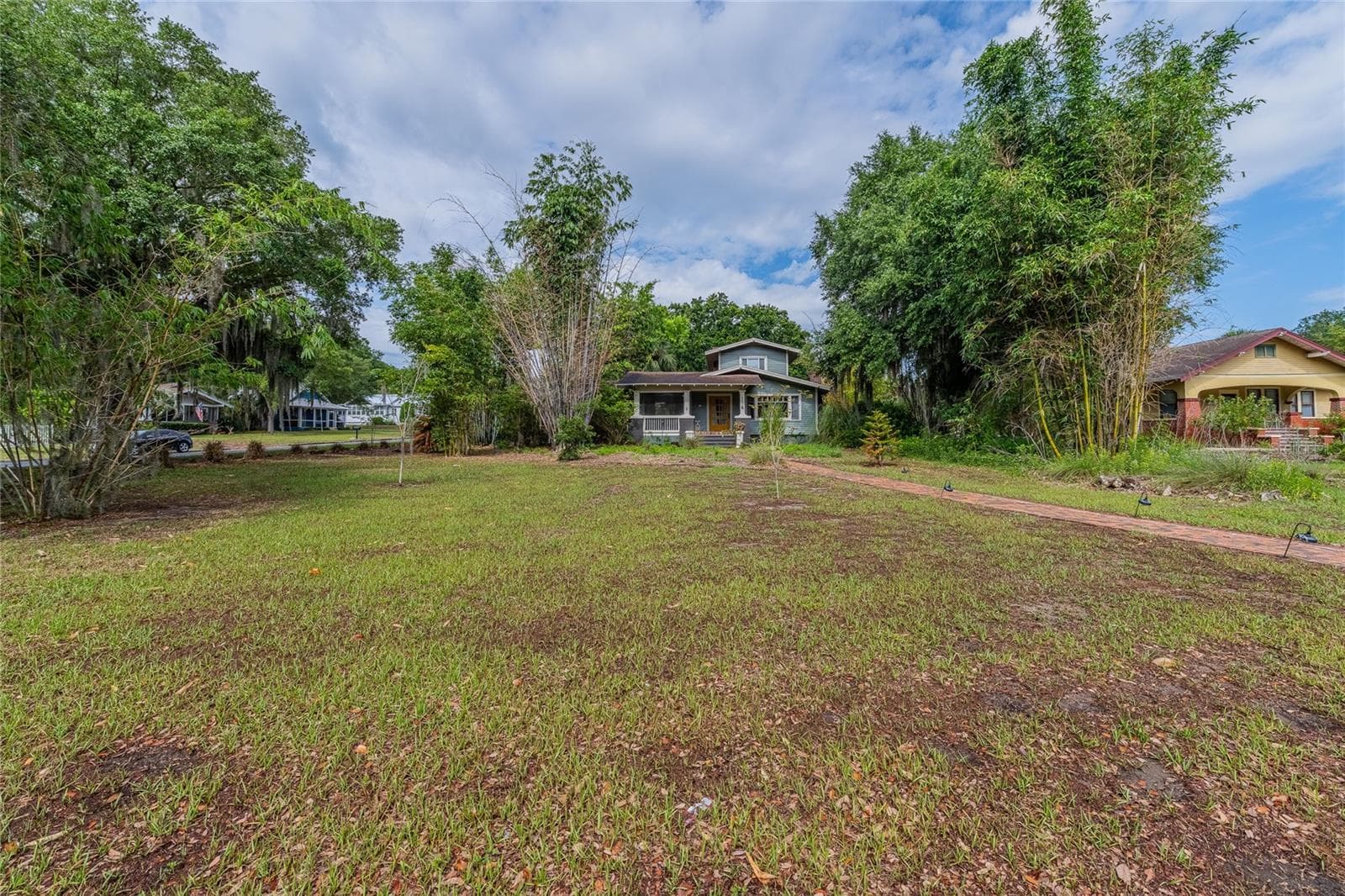 Single Family Residence at 116 S LAKESHORE BLVD, LAKE WALES, photo 4 of 53