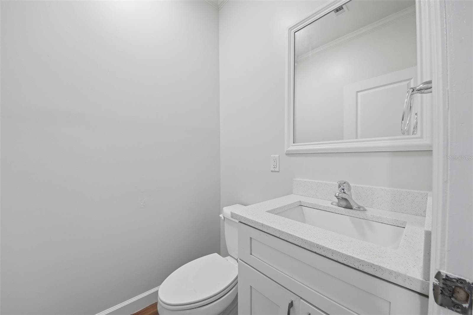 Single Family Residence at 5430 ROSE AVE, ORLANDO, photo 15 of 29