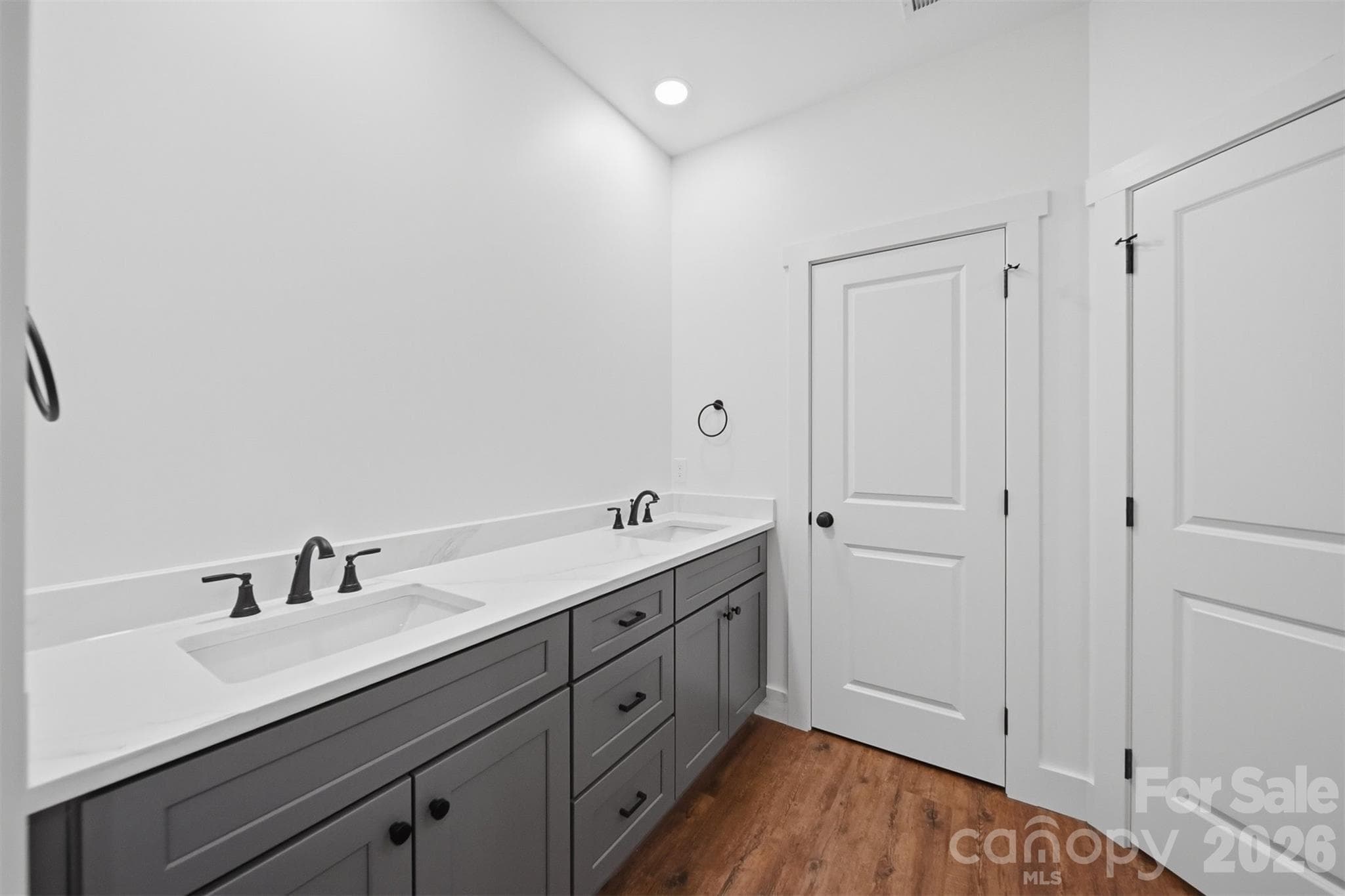 Single Family Residence at 414 Scarlett Oak Court NE, Lenoir, photo 30 of 57