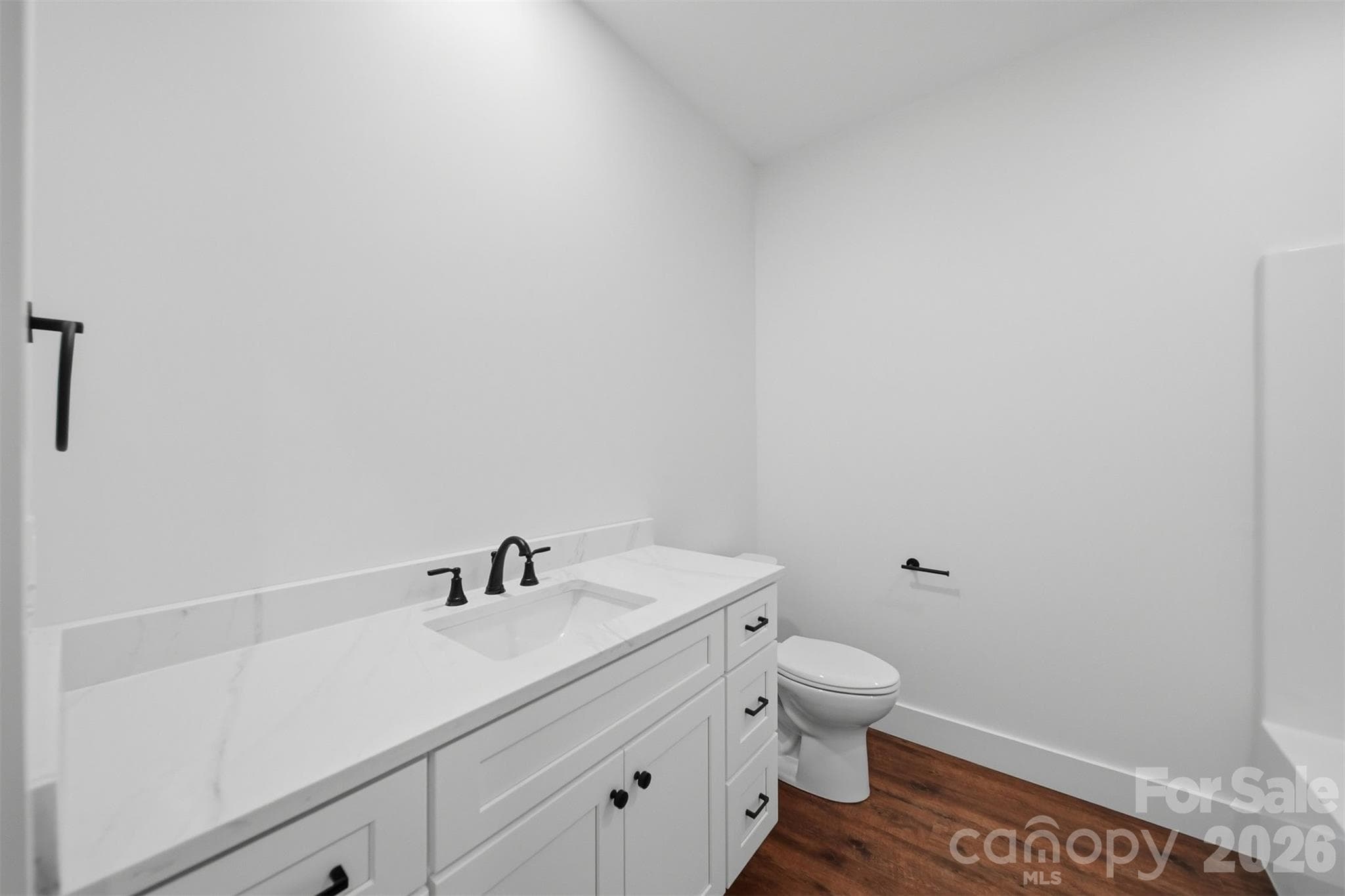 Single Family Residence at 414 Scarlett Oak Court NE, Lenoir, photo 37 of 57