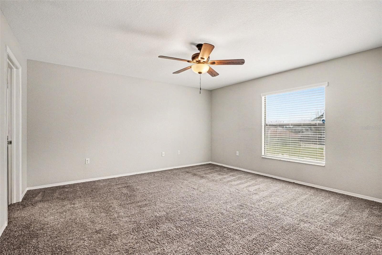 Single Family Residence at 8187 WOODVINE CIR, LAKELAND, photo 10 of 16