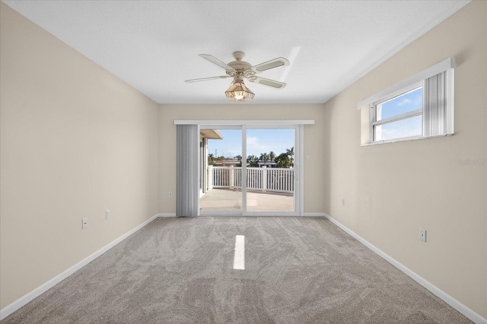 Bedroom upstairs - 3640 HARBORVIEW CT, NEW PORT RICHEY