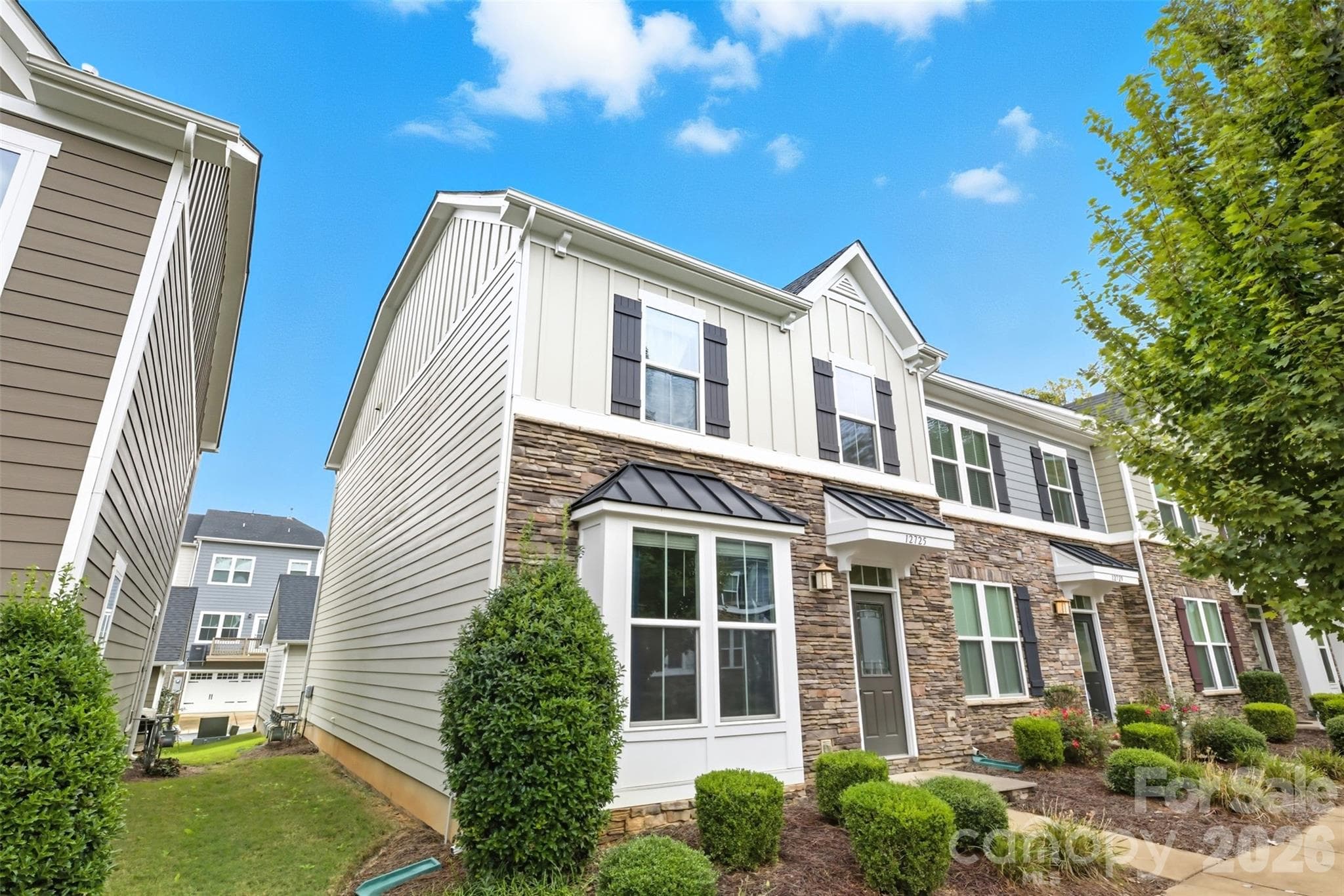 Townhouse at Huntersville, photo 2 of 27
