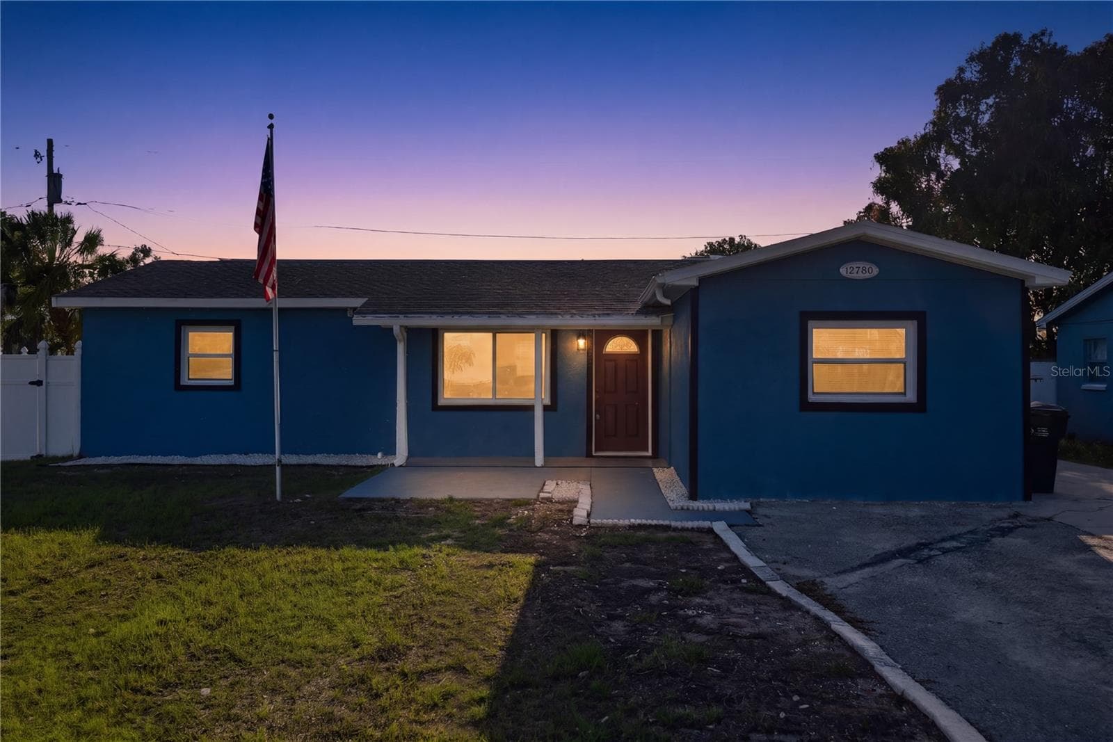 Single Family Residence at 12760 118TH ST, LARGO, photo 2 of 48