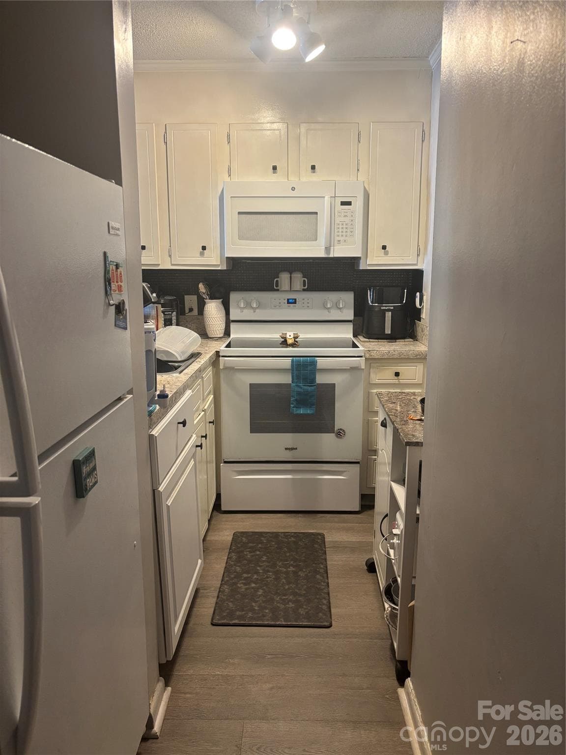 Condominium at Gastonia, photo 9 of 14