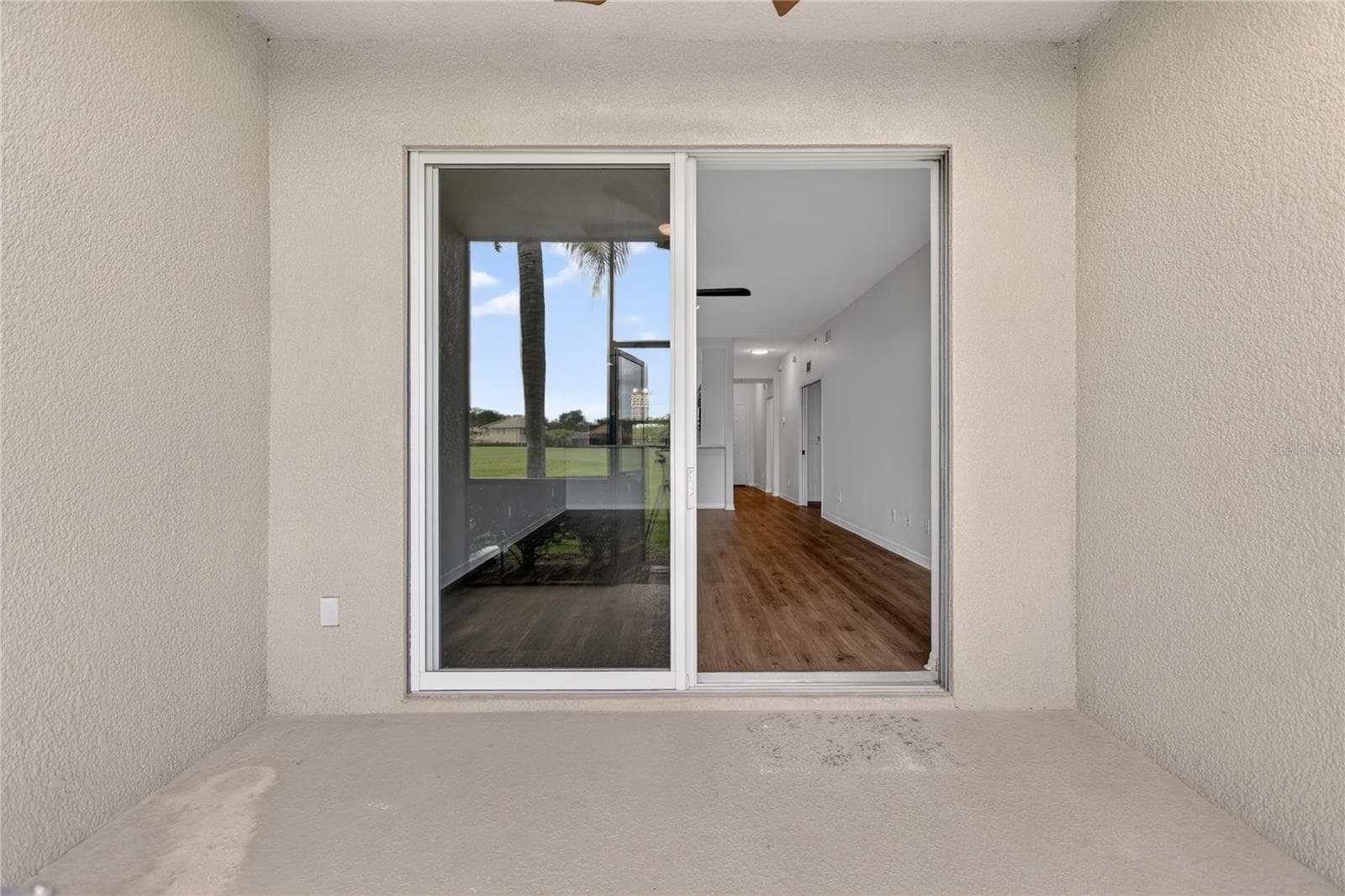 Condominium at 915 FAIRWAYCOVE LN #101, BRADENTON, photo 43 of 67