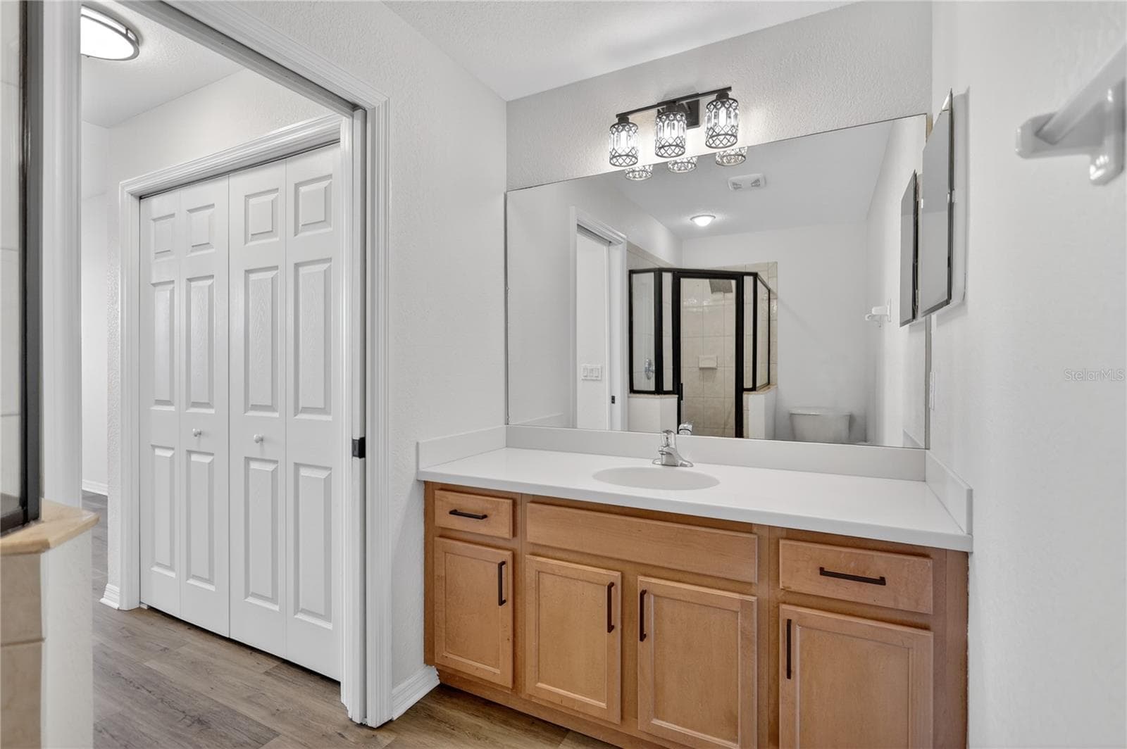 Condominium at 915 FAIRWAYCOVE LN #101, BRADENTON, photo 30 of 67