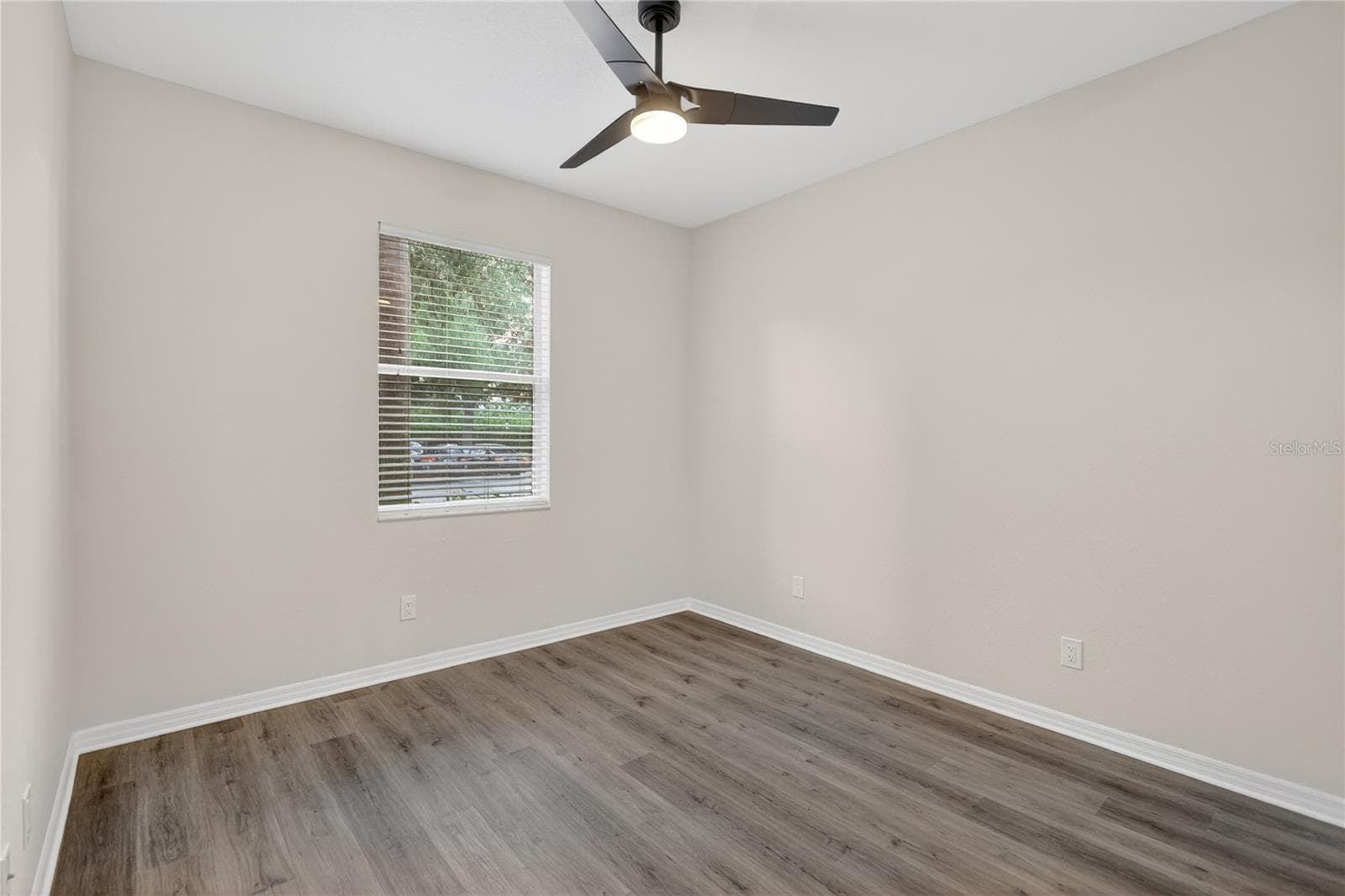 Condominium at 915 FAIRWAYCOVE LN #101, BRADENTON, photo 36 of 67