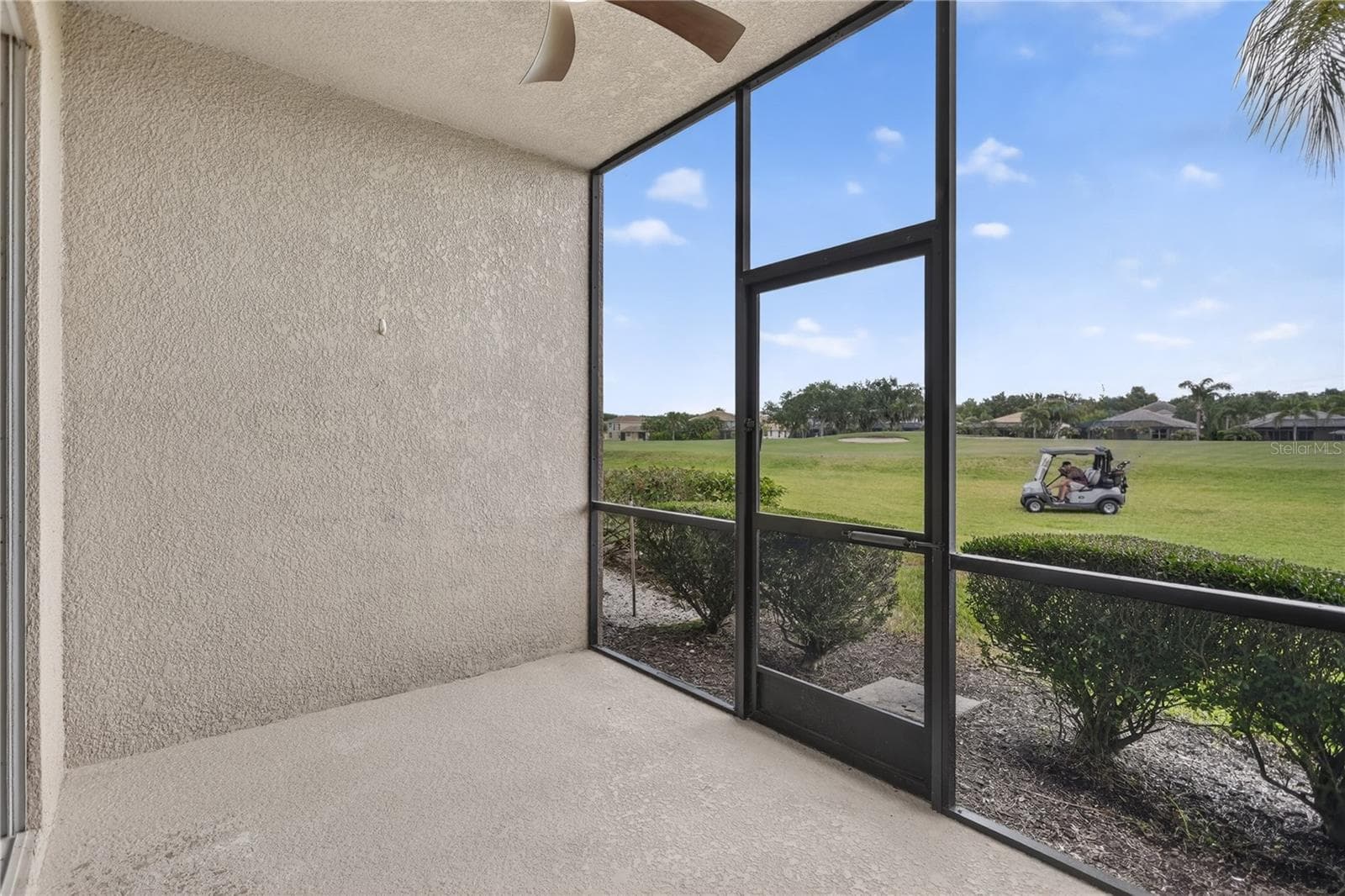Condominium at 915 FAIRWAYCOVE LN #101, BRADENTON, photo 45 of 67