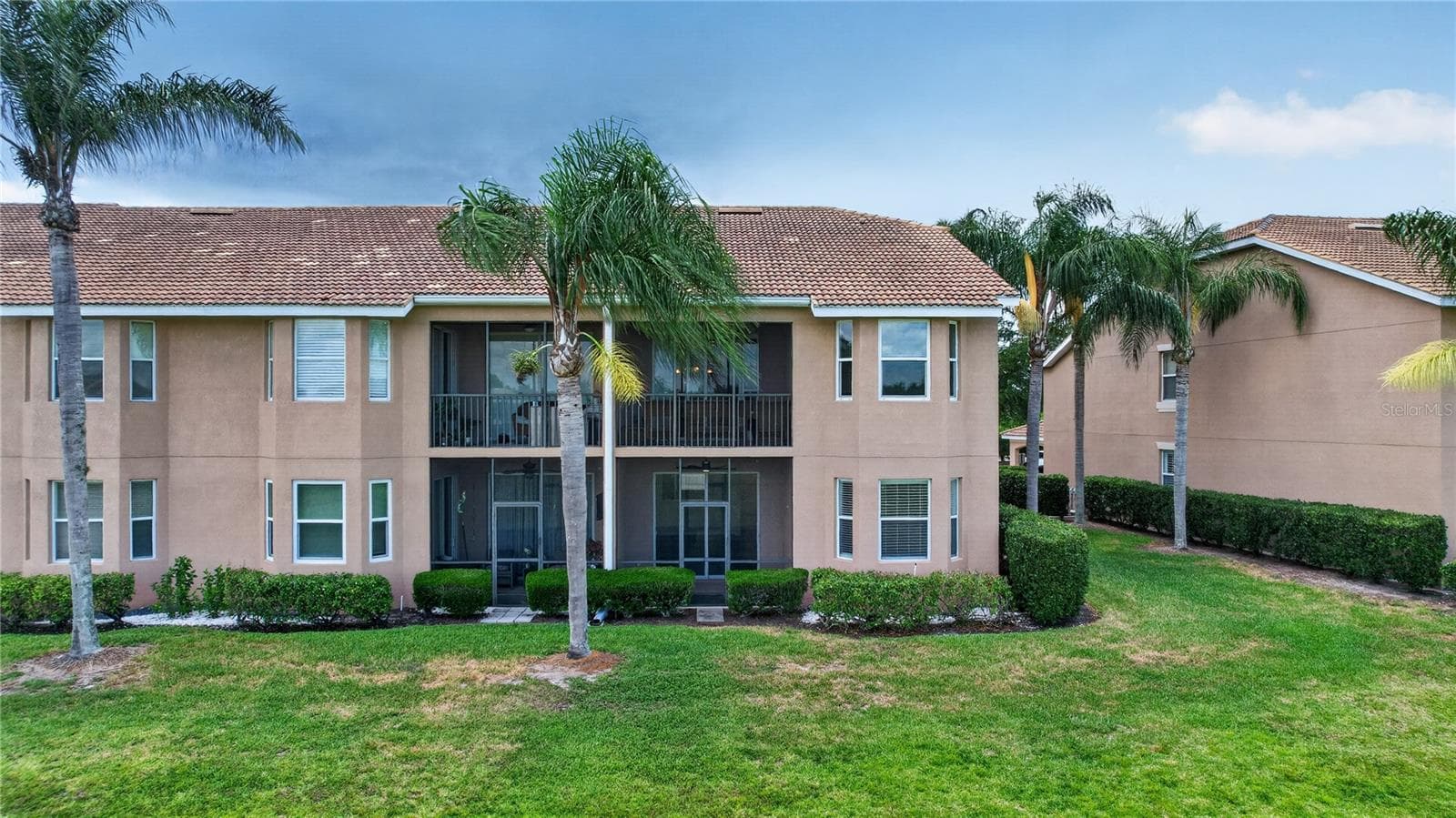 Condominium at 915 FAIRWAYCOVE LN #101, BRADENTON, photo 50 of 67
