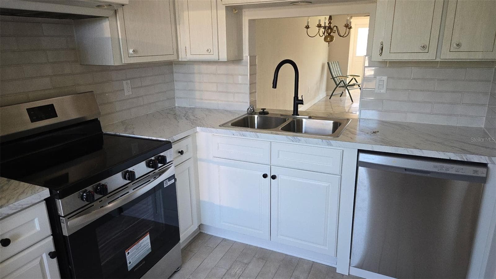 Condominium at 4249 STRATFORD DR #4249, NEW PORT RICHEY, photo 6 of 18