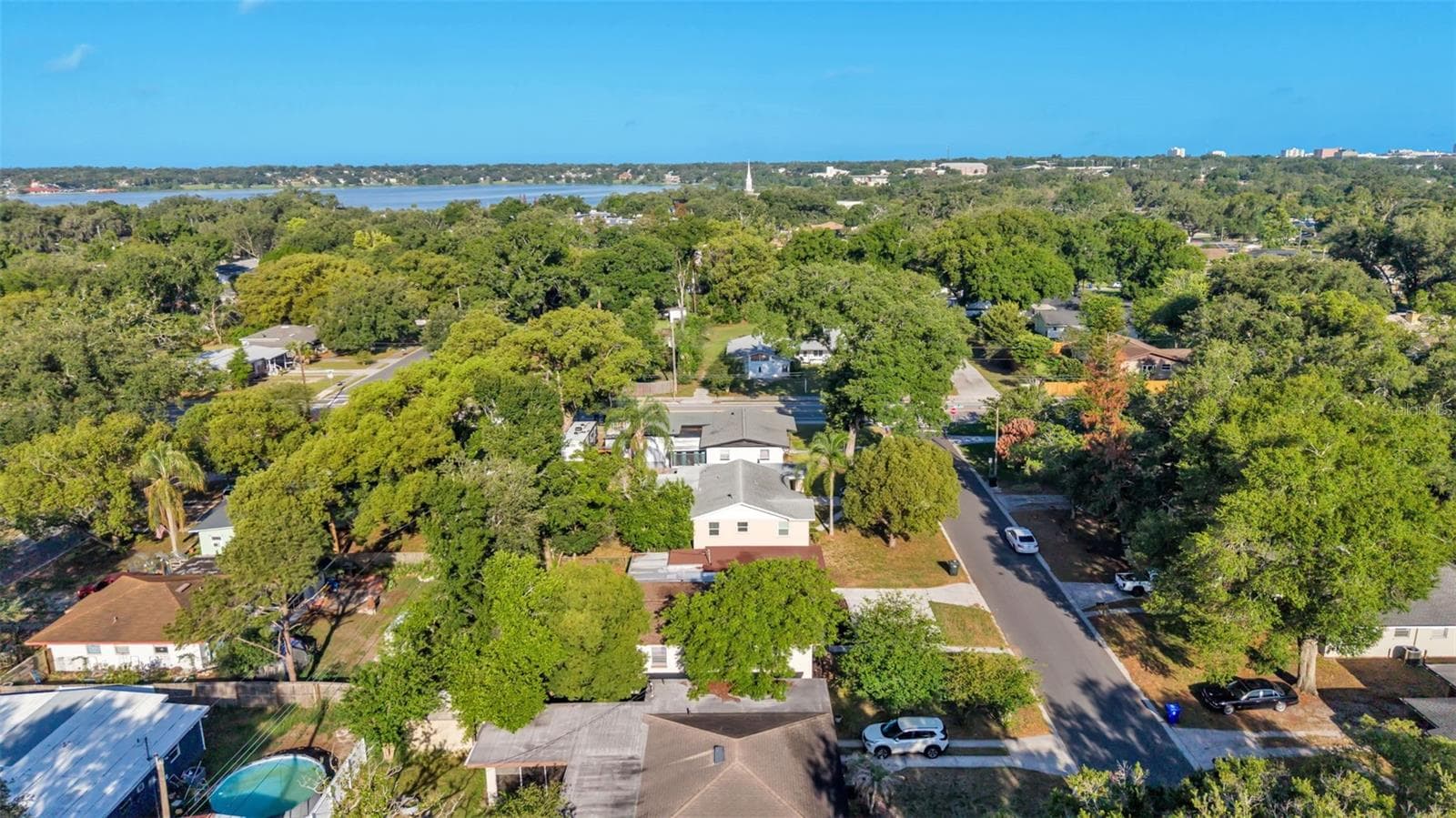 Single Family Residence at 1615 SKINNER ST, LAKELAND, photo 3 of 35