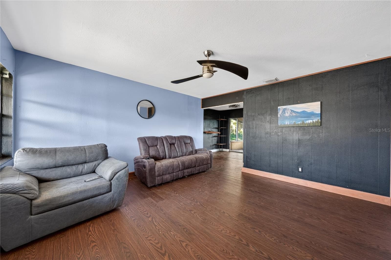 Single Family Residence at 6031 W. RIDGEWOOD AVENUE, ORLANDO, photo 3 of 33