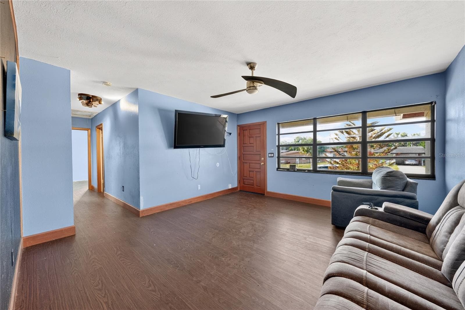 Single Family Residence at 6031 W. RIDGEWOOD AVENUE, ORLANDO, photo 5 of 33