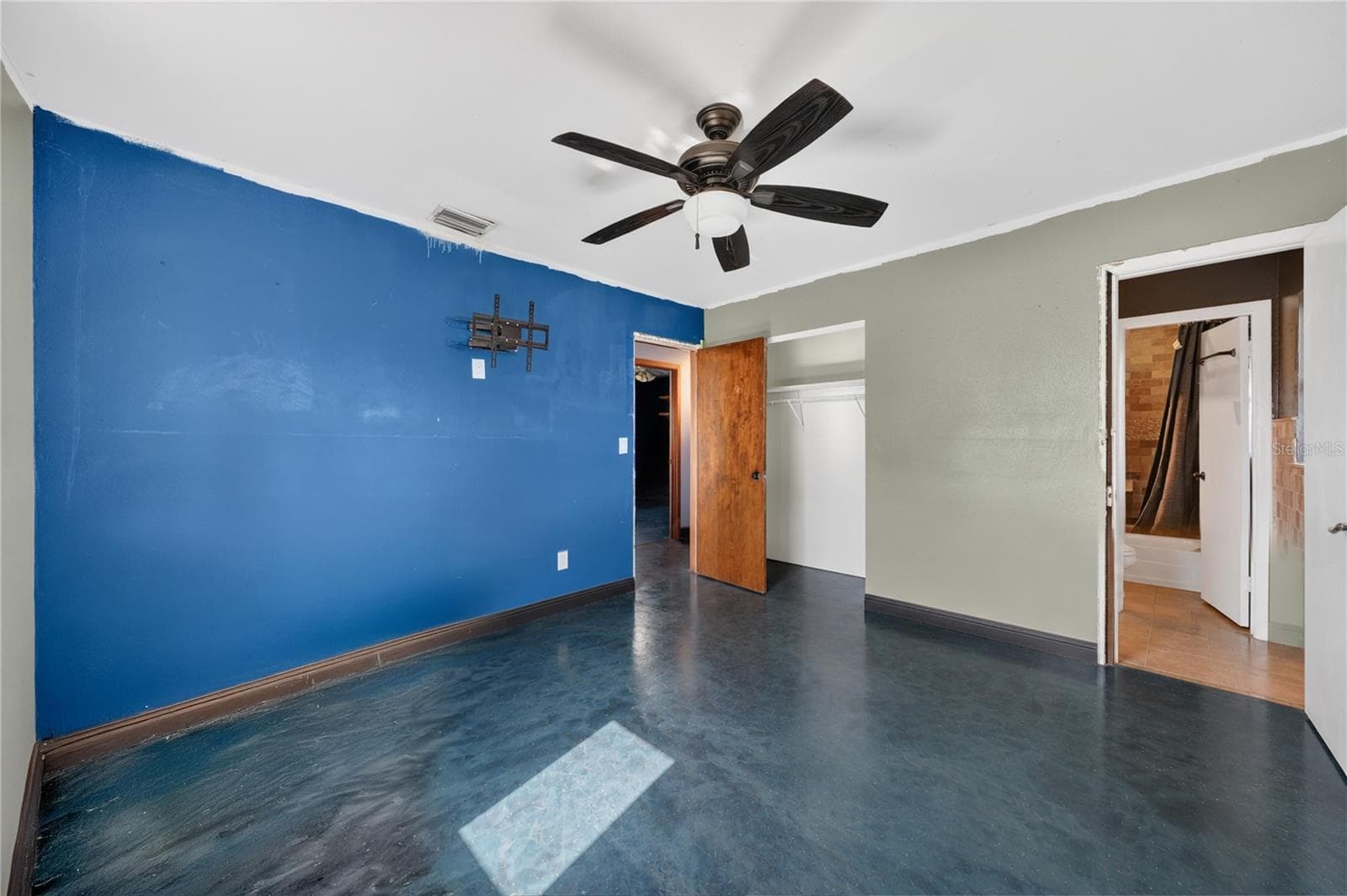 Single Family Residence at 6031 W. RIDGEWOOD AVENUE, ORLANDO, photo 15 of 33