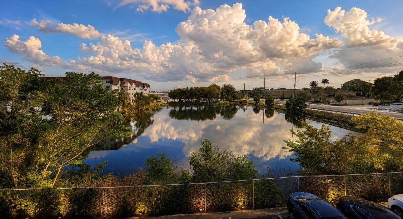 6831 W 14 CT #306