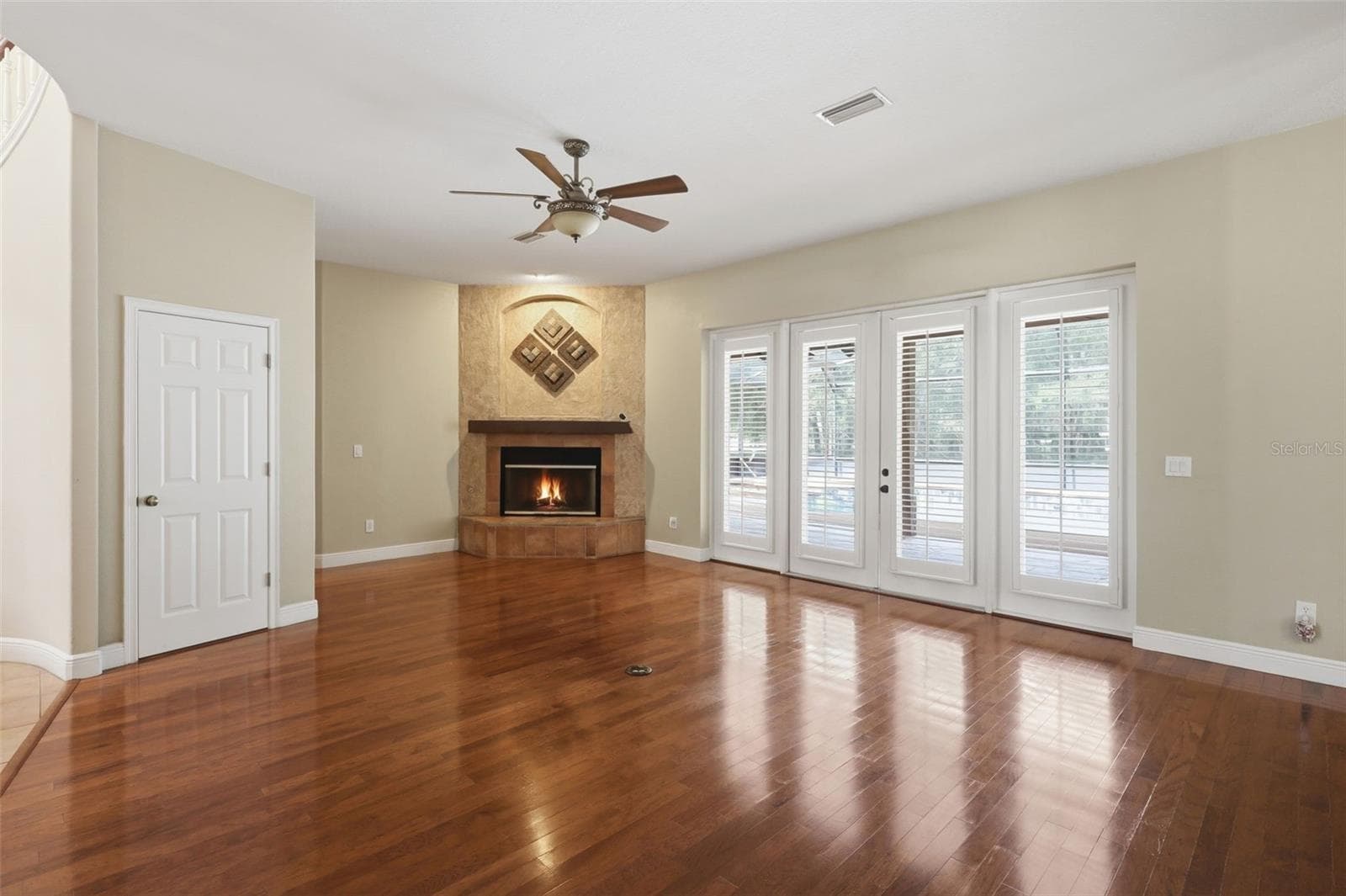 Single Family Residence at 530 N BLUE LAKE AVE, DELAND, photo 35 of 68