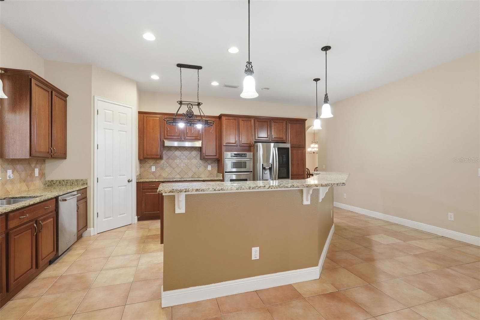 Single Family Residence at 530 N BLUE LAKE AVE, DELAND, photo 45 of 68