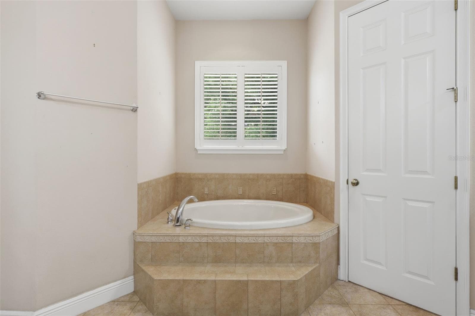 Single Family Residence at 530 N BLUE LAKE AVE, DELAND, photo 59 of 68